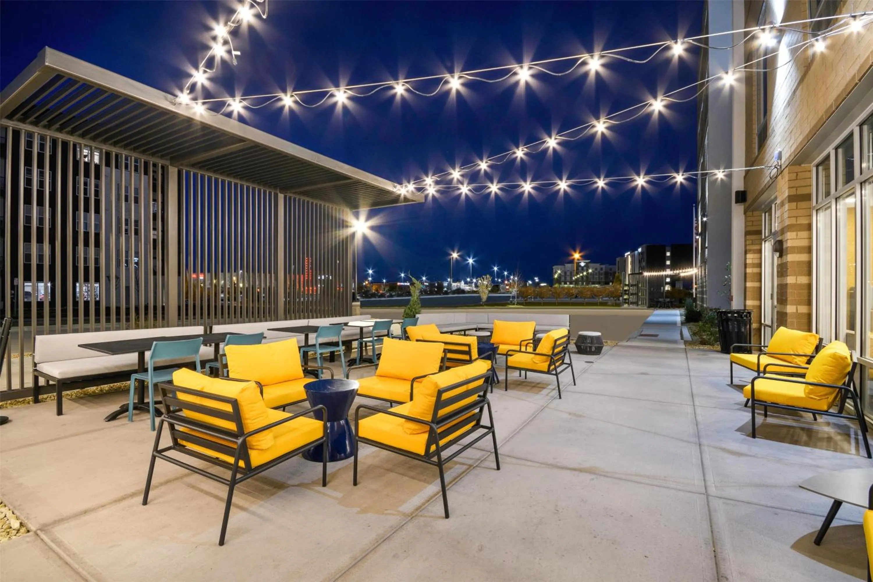 Patio in Home2 Suites By Hilton Cincinnati Midtown Oakley