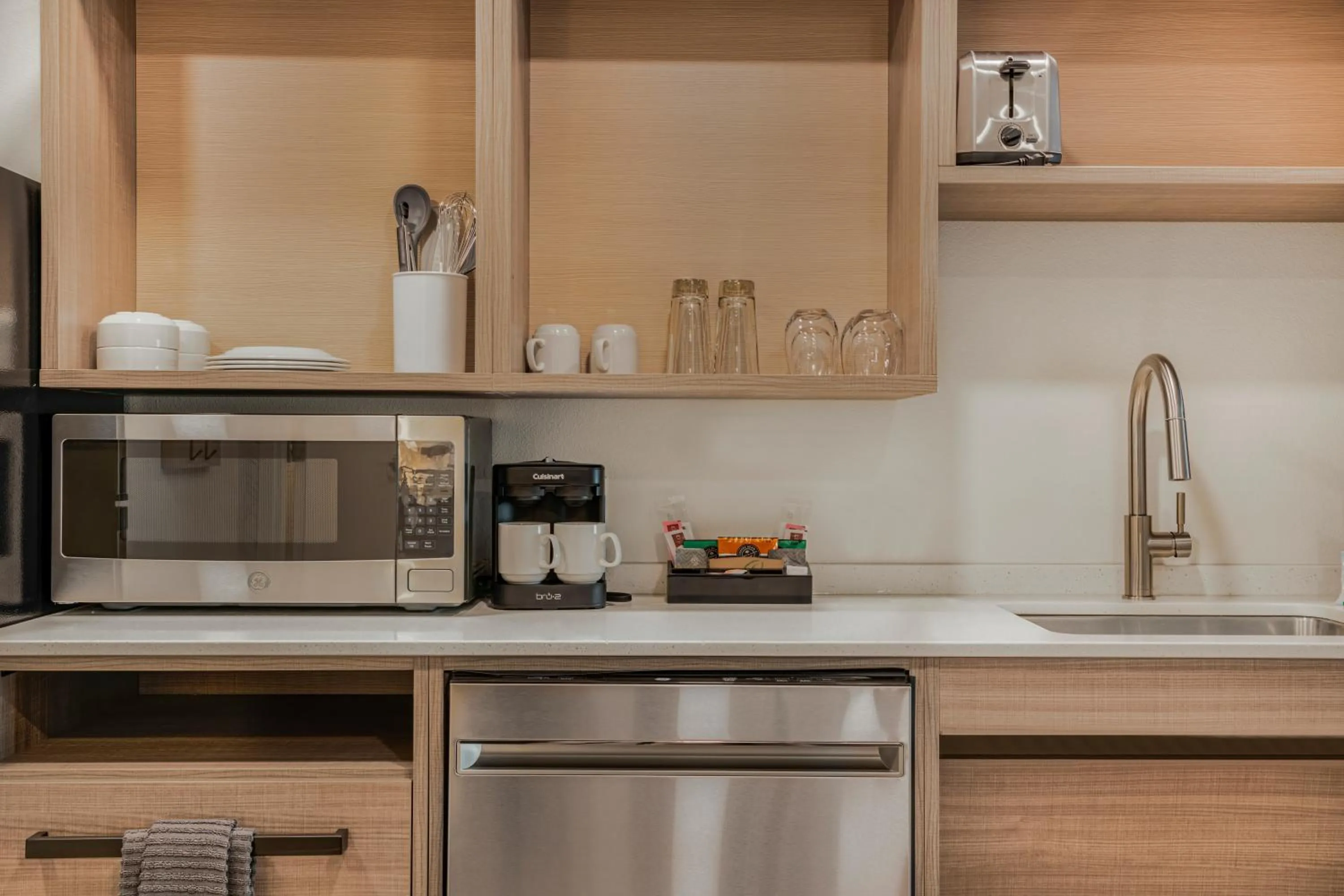 kitchen in Home2 Suites By Hilton Boone