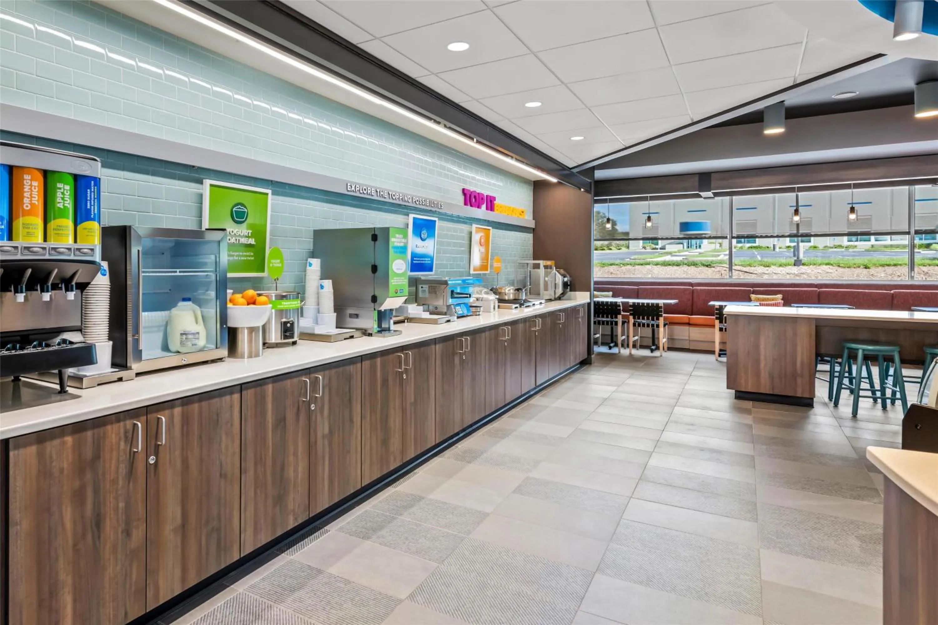 Breakfast in Tru By Hilton Kansas City Airport