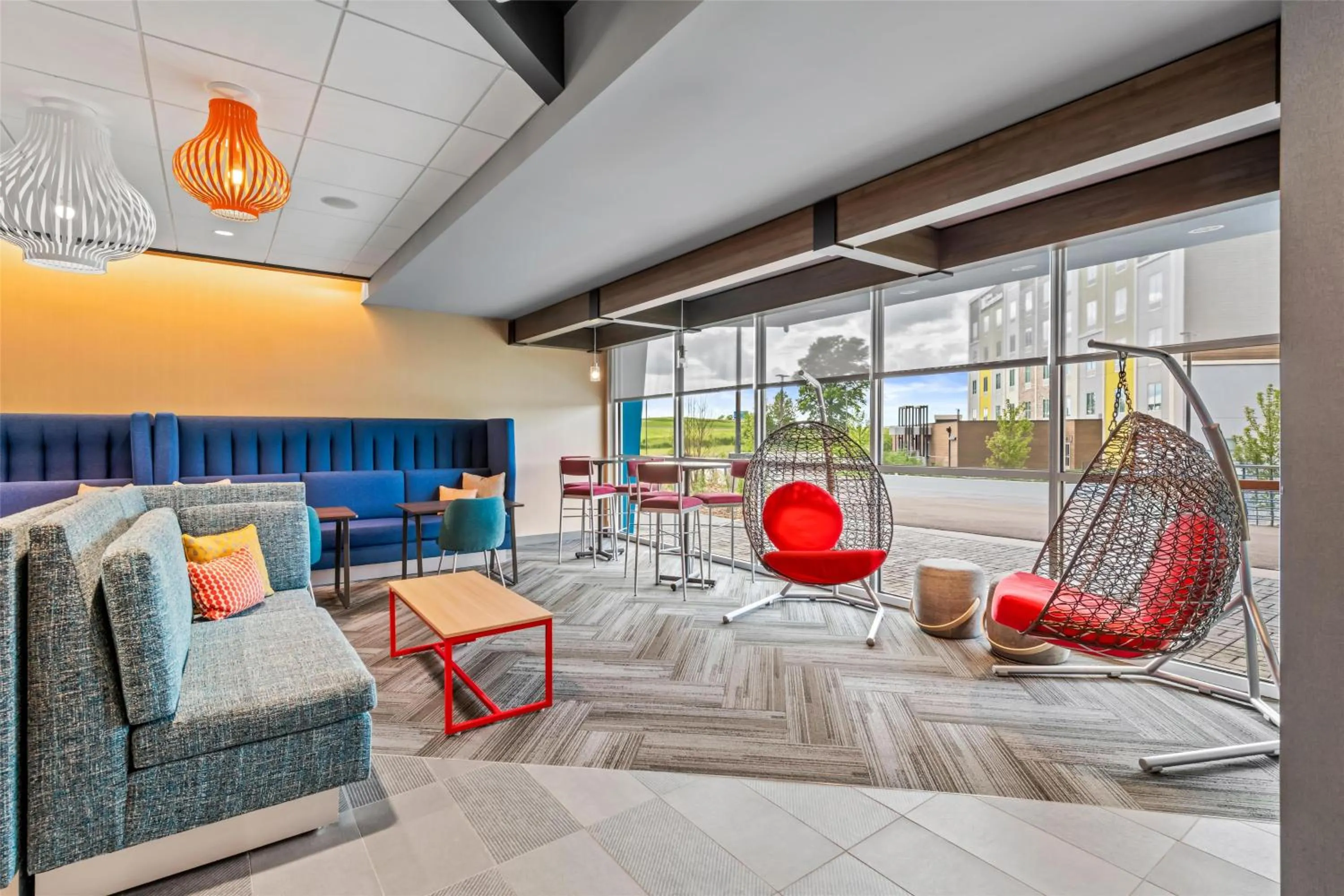 Lobby or reception in Tru By Hilton Kansas City Airport