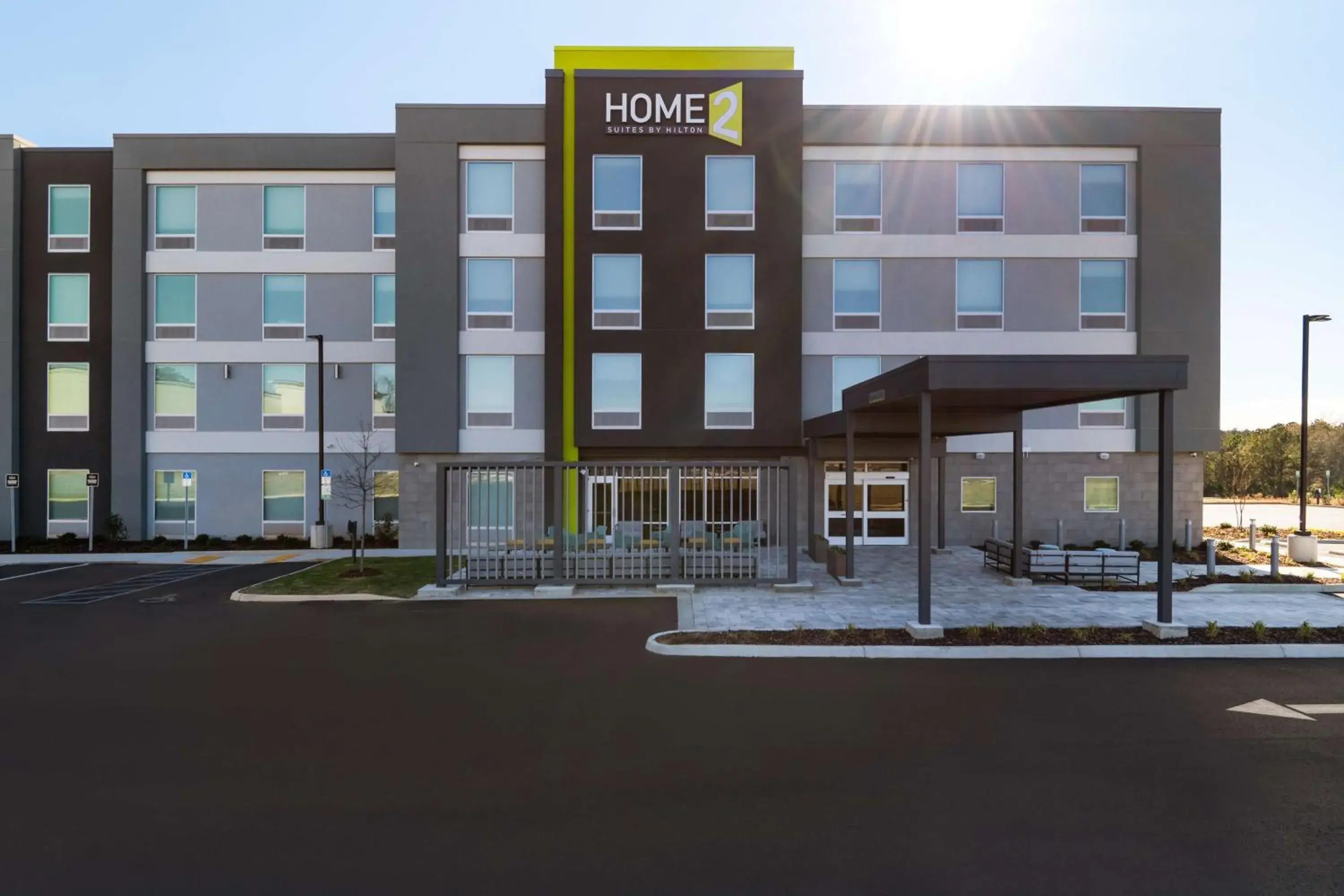 Property building in Home2 Suites By Hilton Troy, Al Property building in Home2 Suites By Hilton Troy, Al