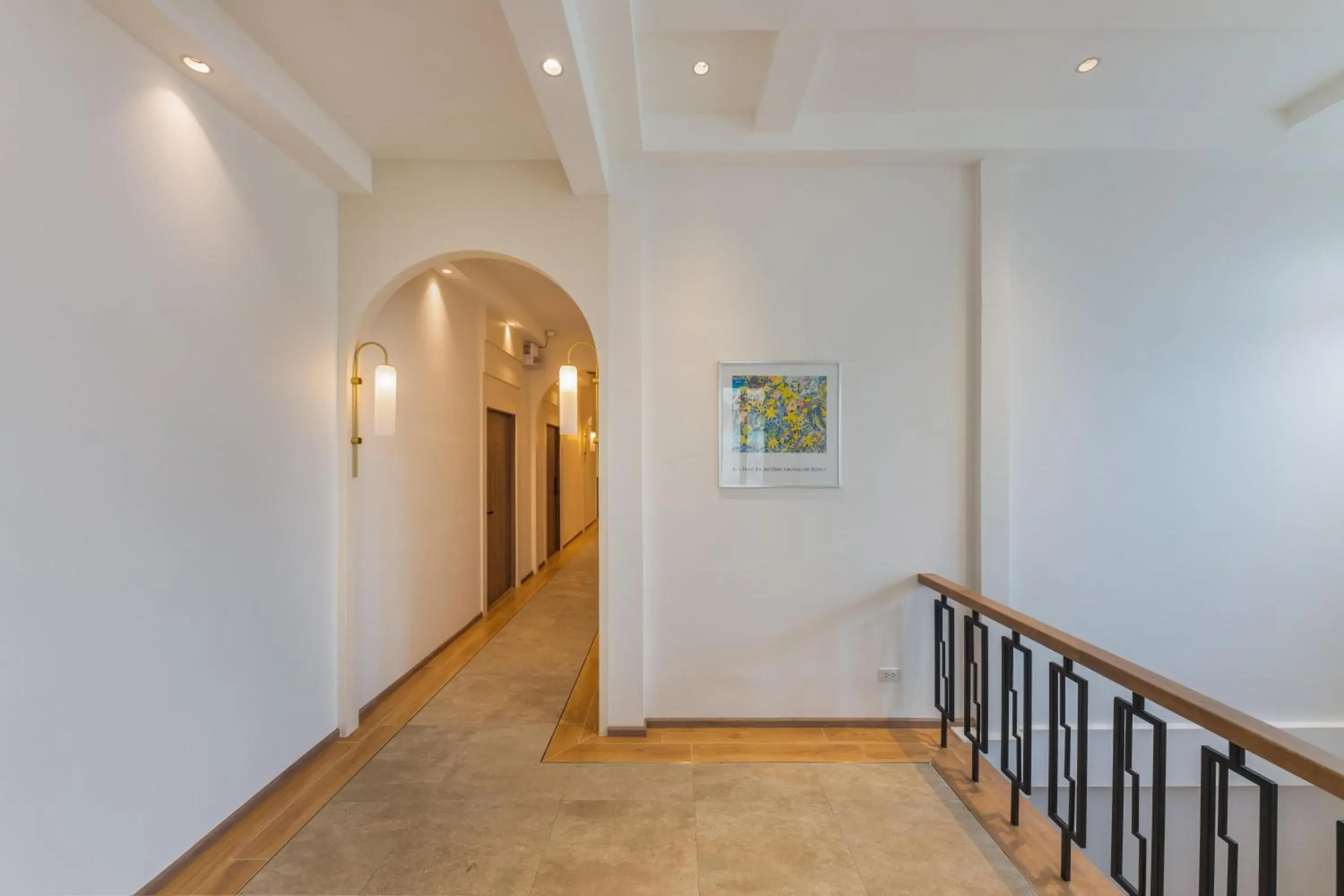 Property building in Upstairs at Ton Ton Property building in Upstairs at Ton Ton