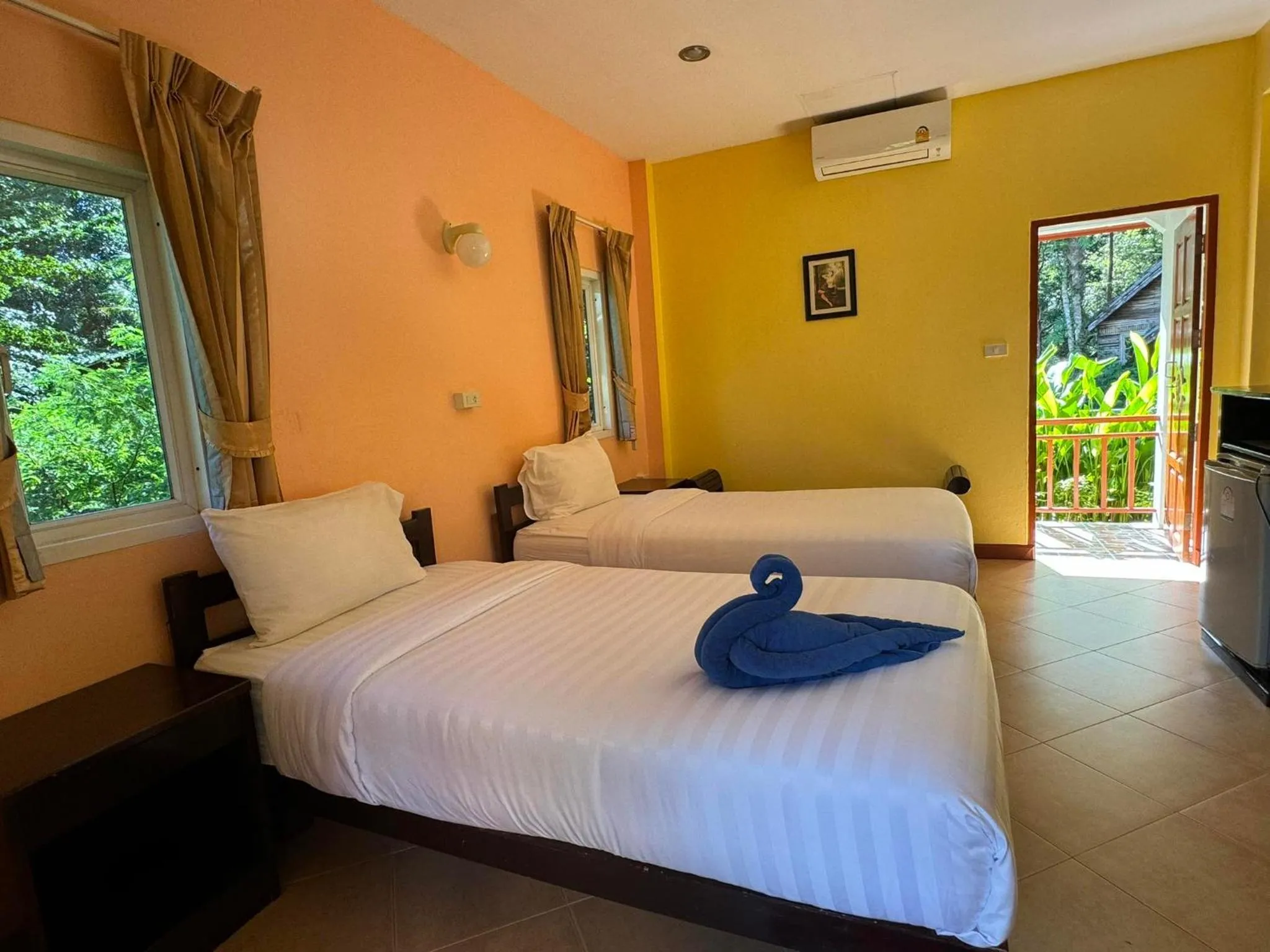 Bed in Boonya Resort Koh Chang