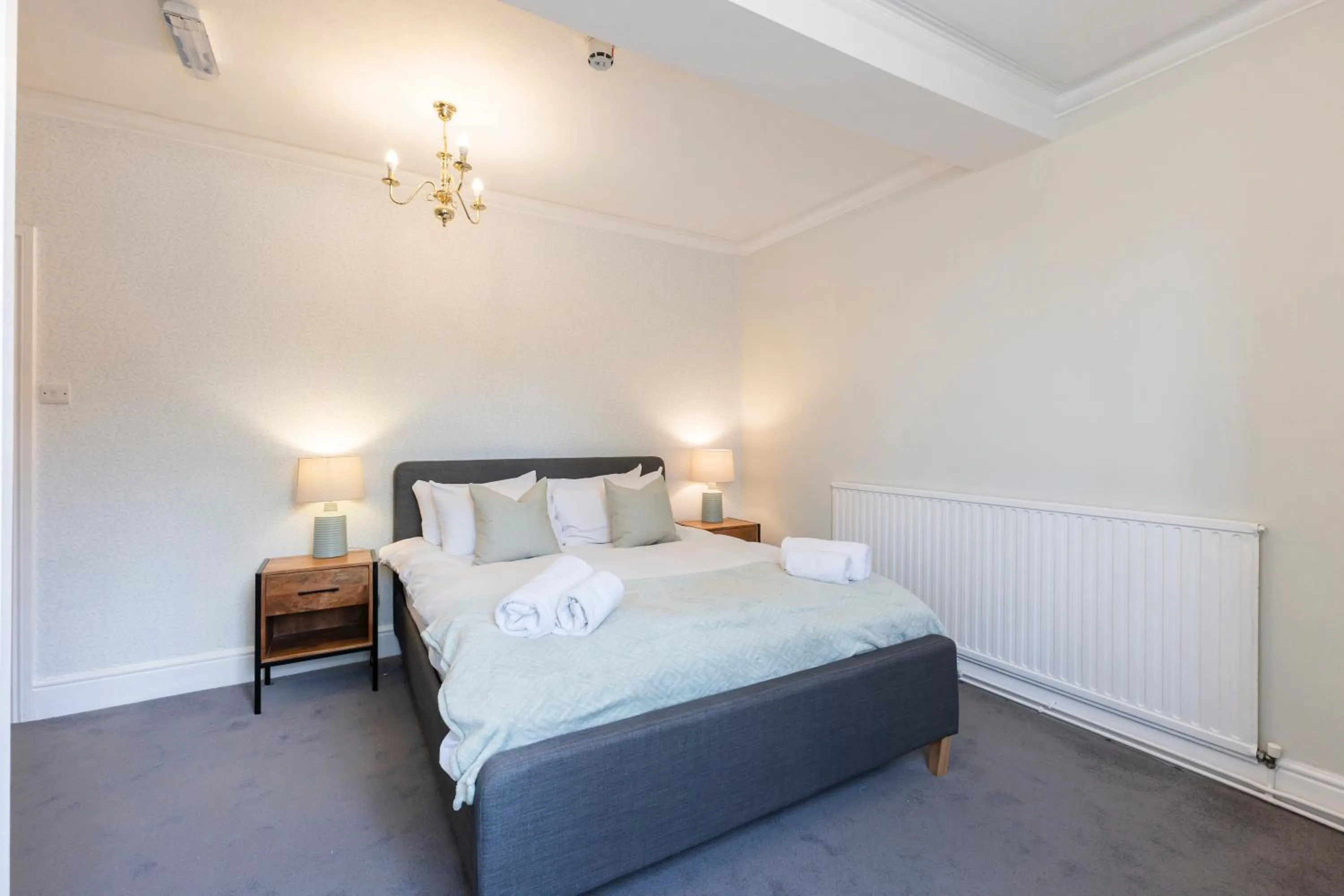 Bedroom, Bed in OYO Blenheim House