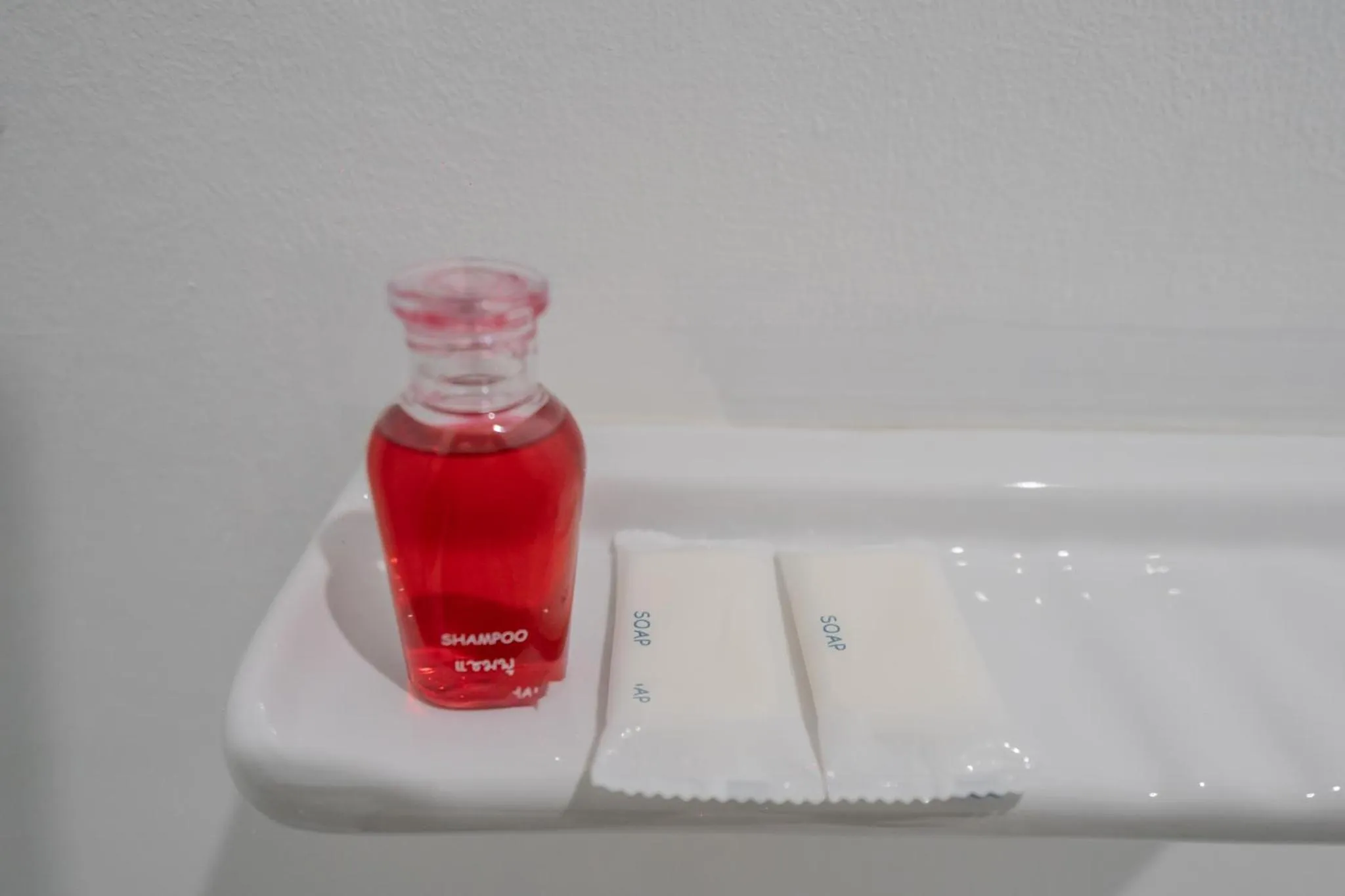 Shower in Golden Manora Hotel Bangtao Beach Phuket