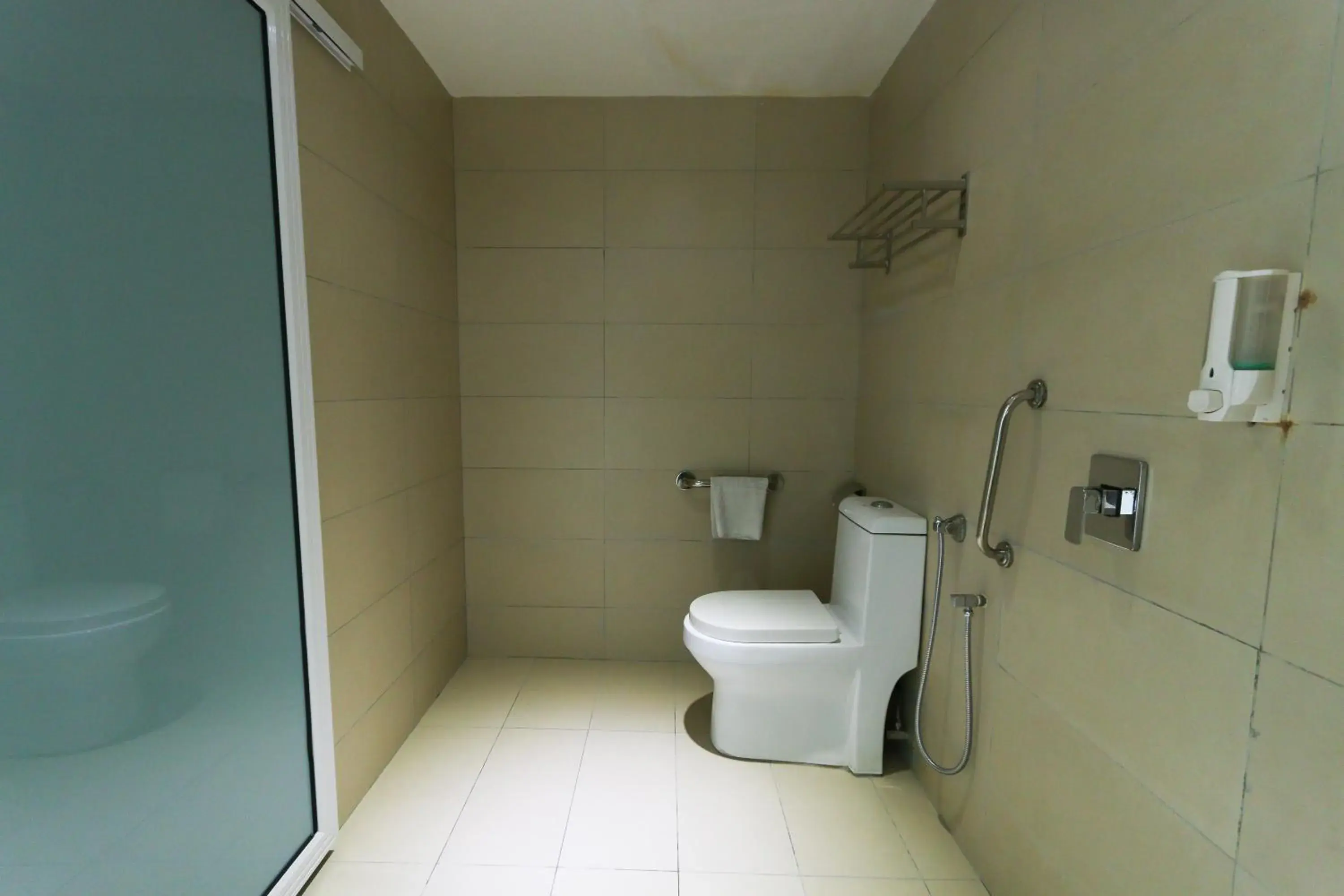 Bathroom in Hotel 99 Bandar Klang (Meru)