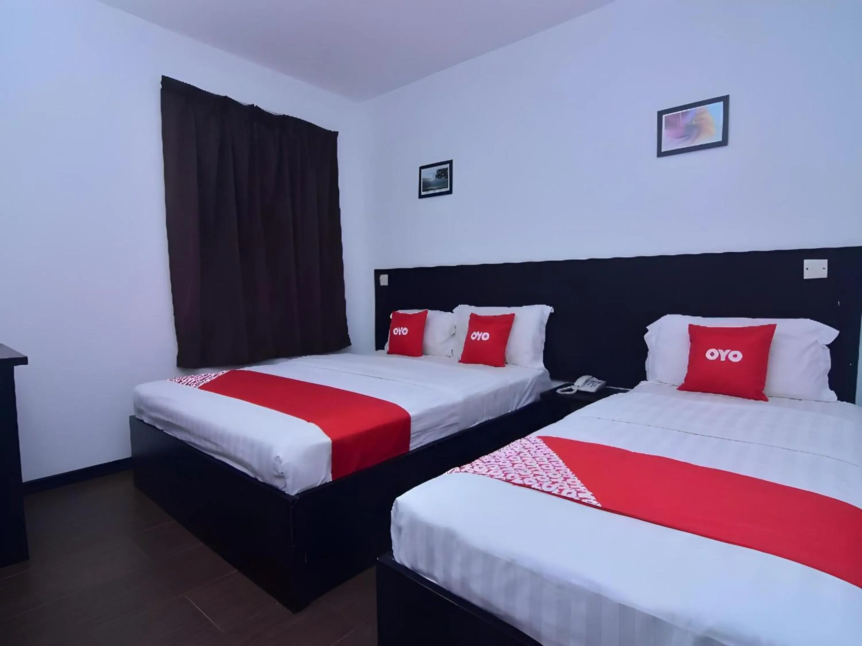 Photo of the whole room, Bed in Hotel O Astana Hotel Photo of the whole room, Bed in Hotel O Astana Hotel