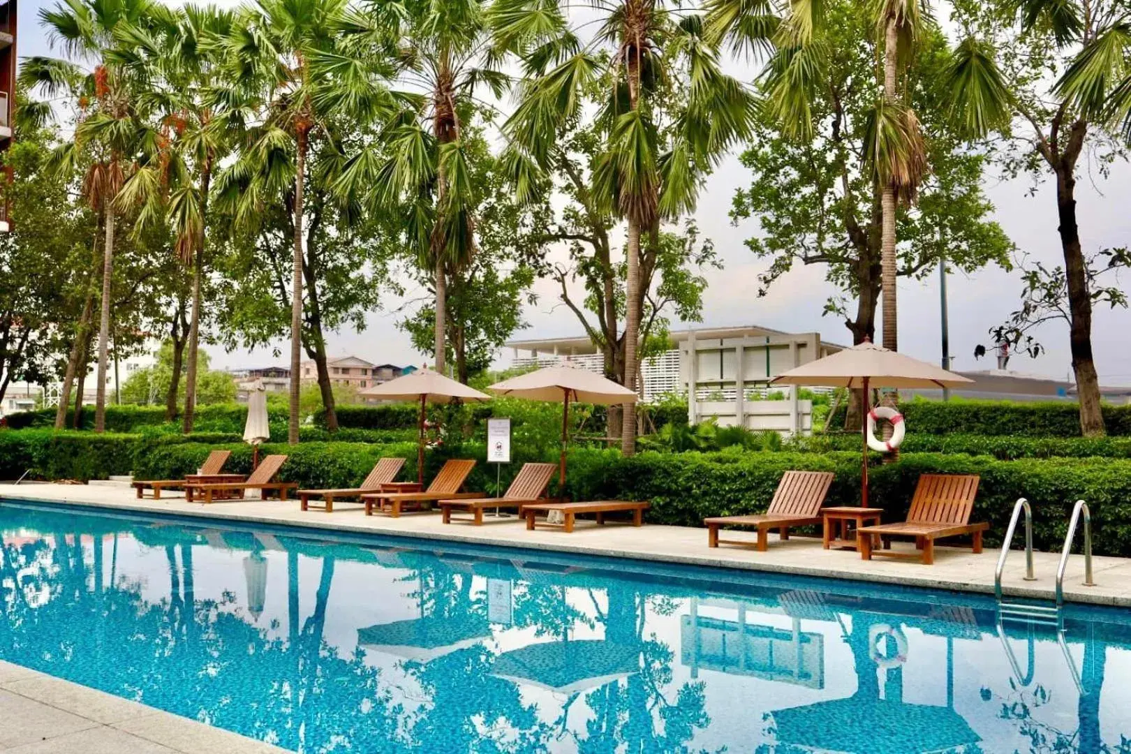 Swimming pool in The Idle Hotel and Residence Swimming pool in The Idle Hotel and Residence