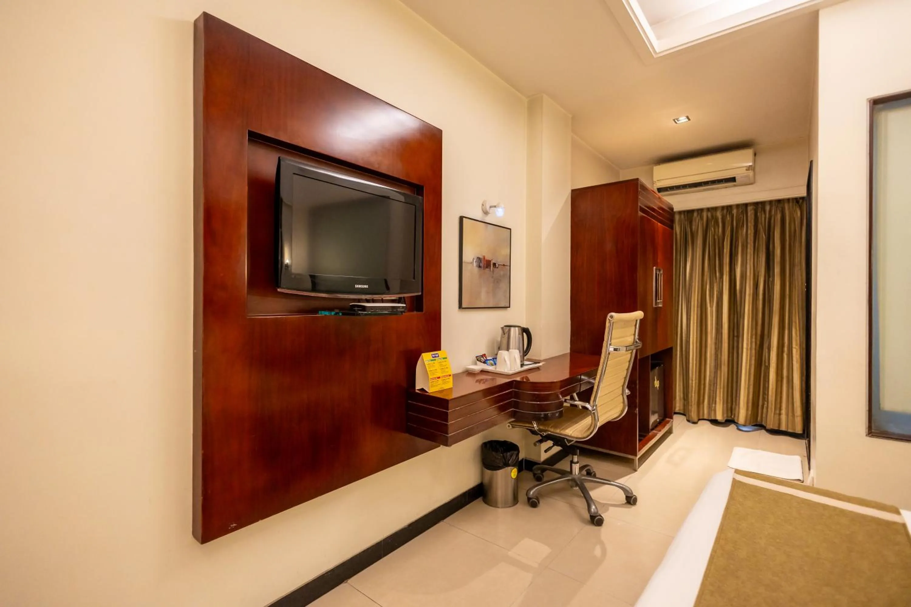 Kyriad Hotel Indore by OTHPL