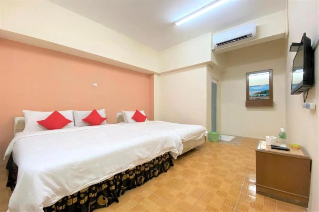 Bed in B Hotel Penang