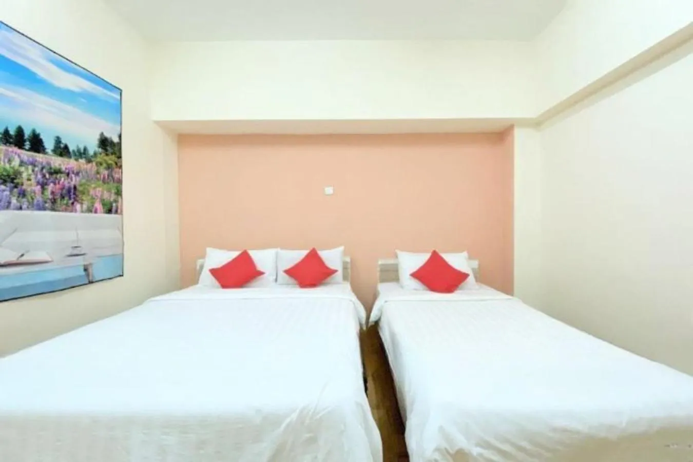 Bed in B Hotel Penang