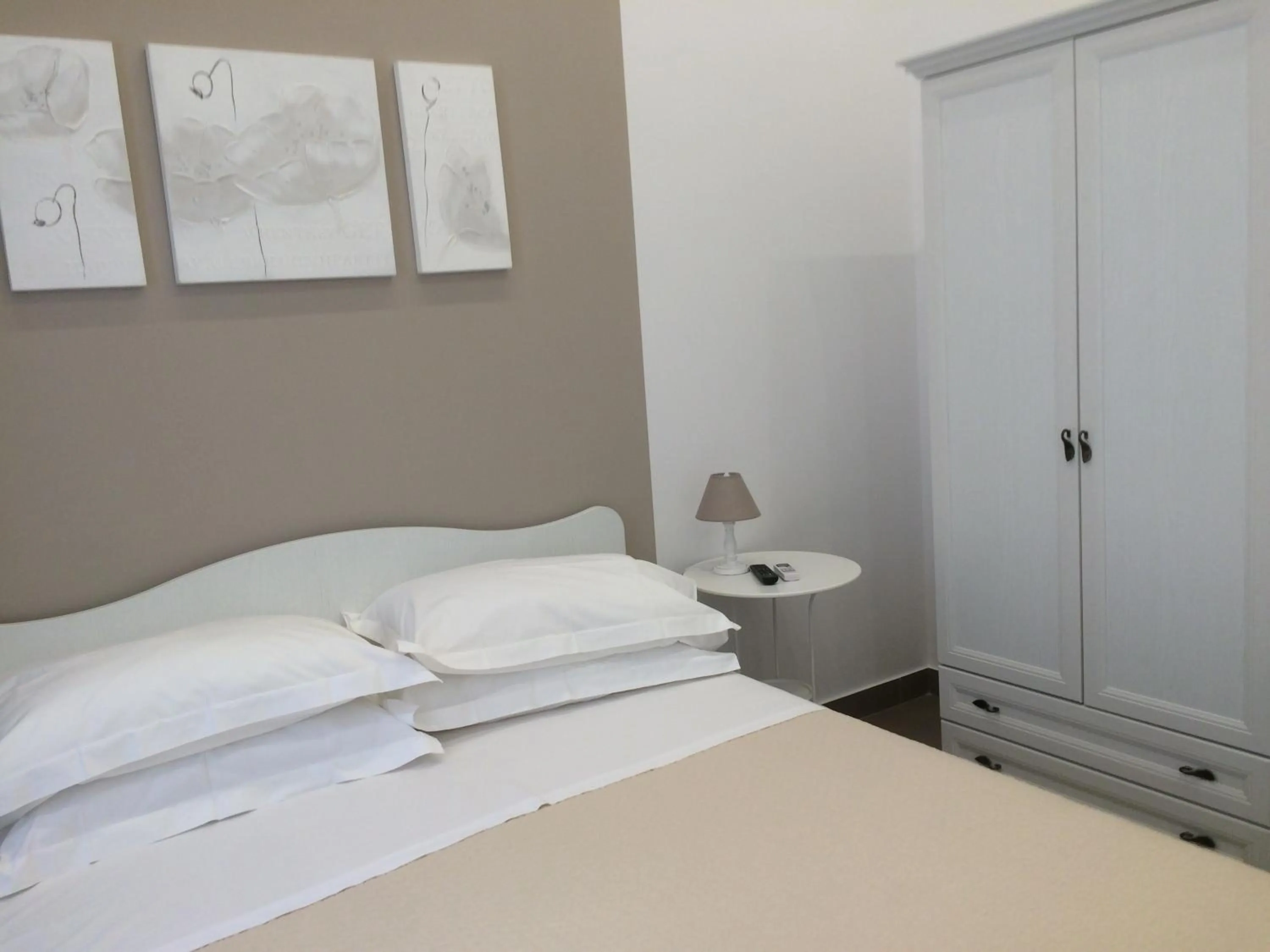 Bedroom, Bed in La Baia Di Partenope