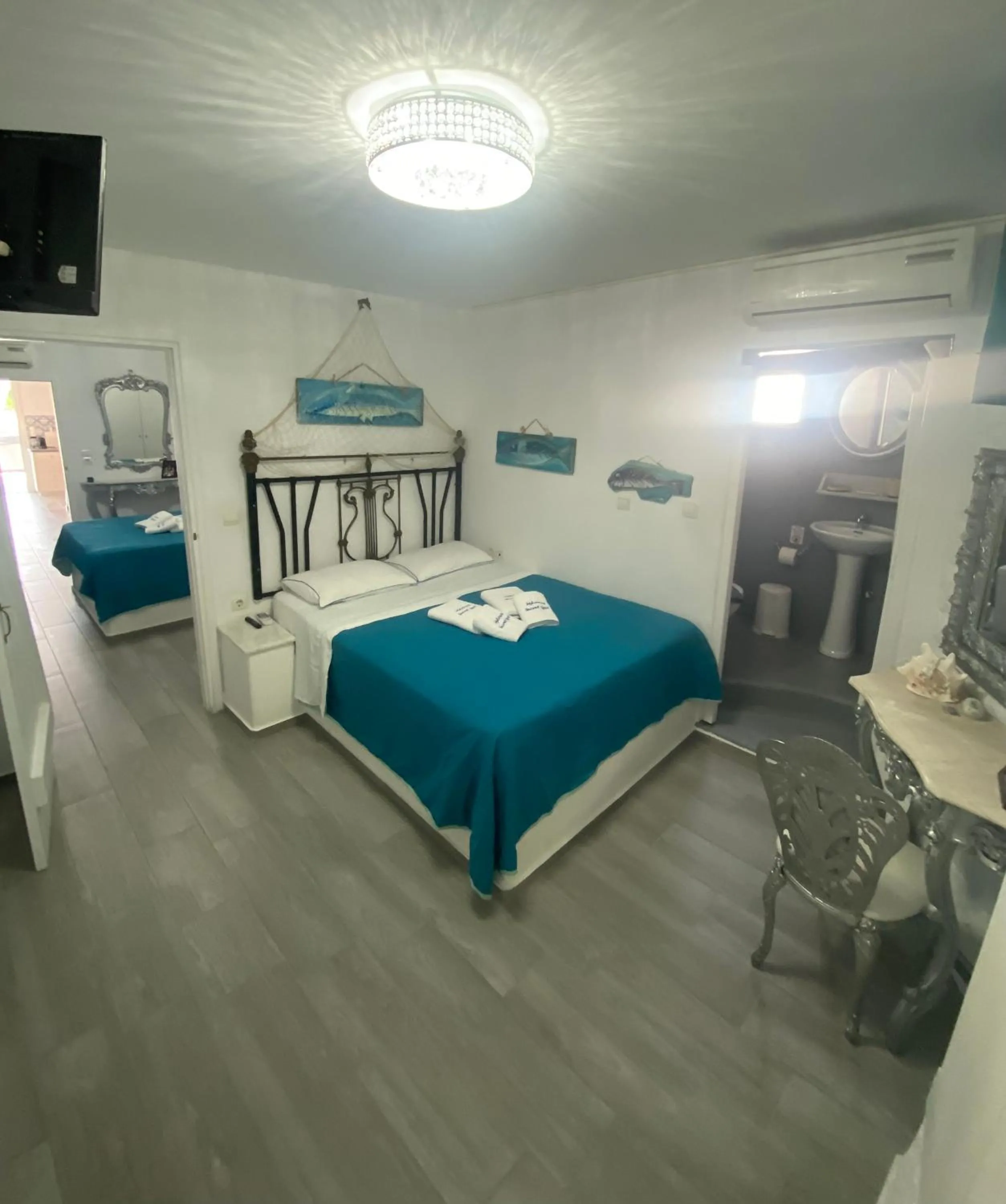 Bedroom, Bed in Mykonos Secret Spot