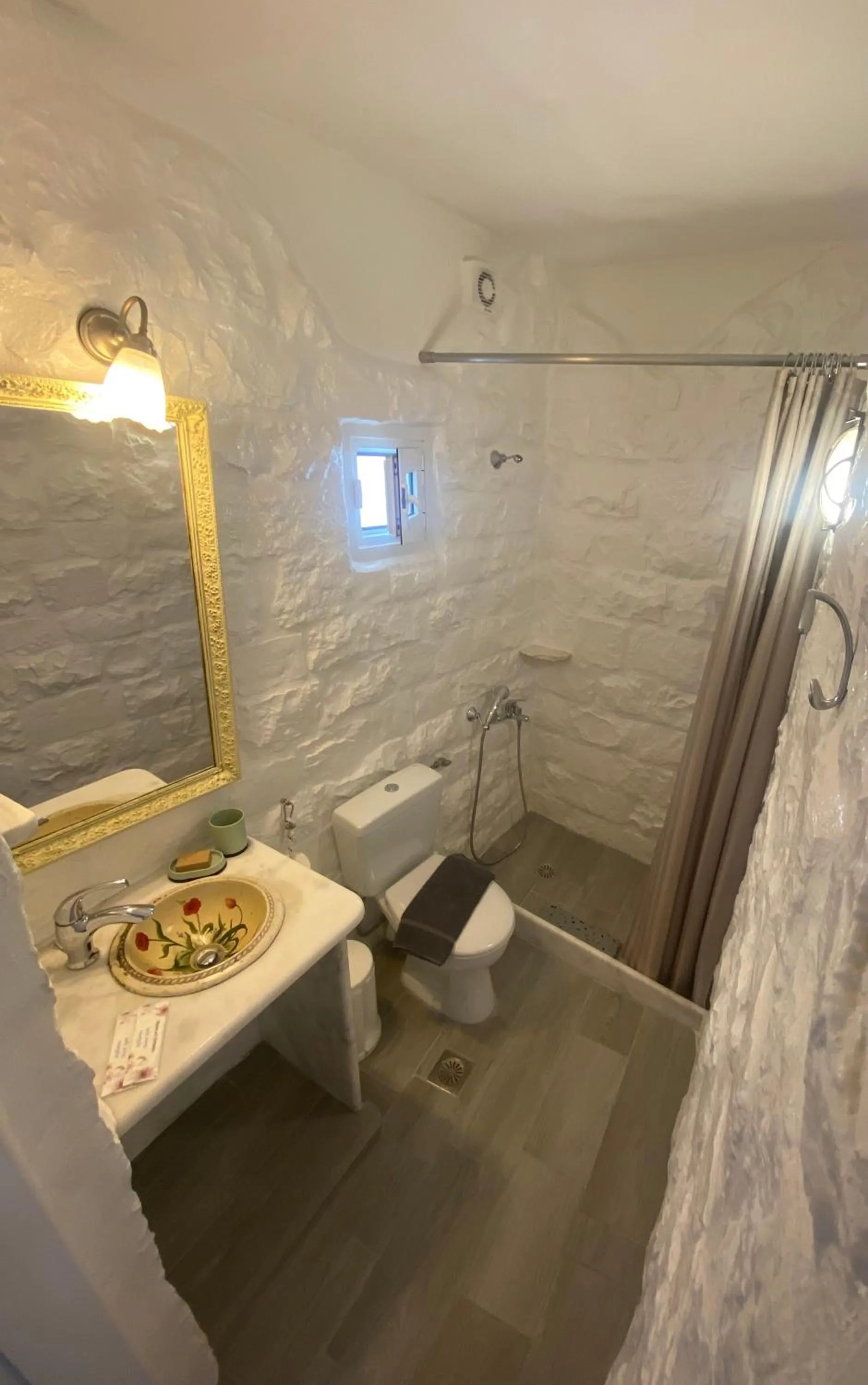 Bathroom in Mykonos Secret Spot