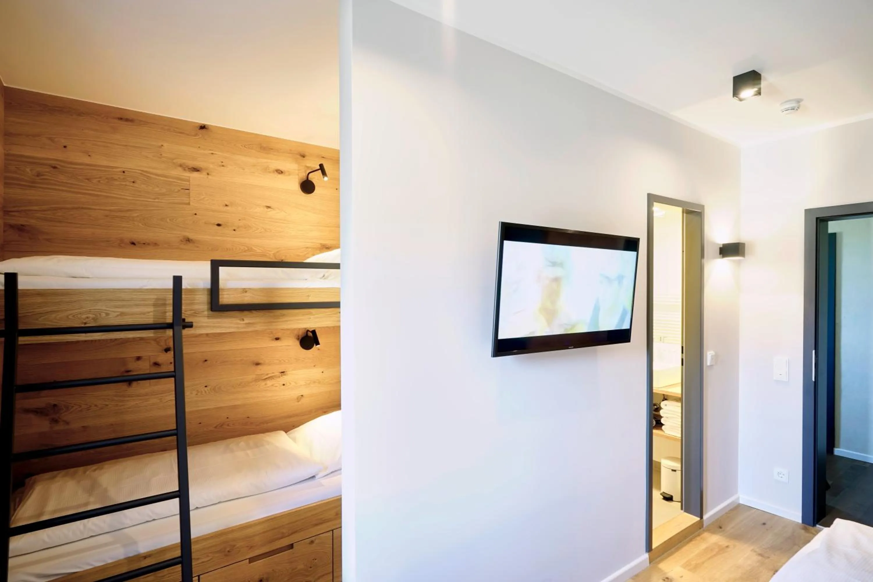 Bed in Gasthof Neuwirt Unterföhring