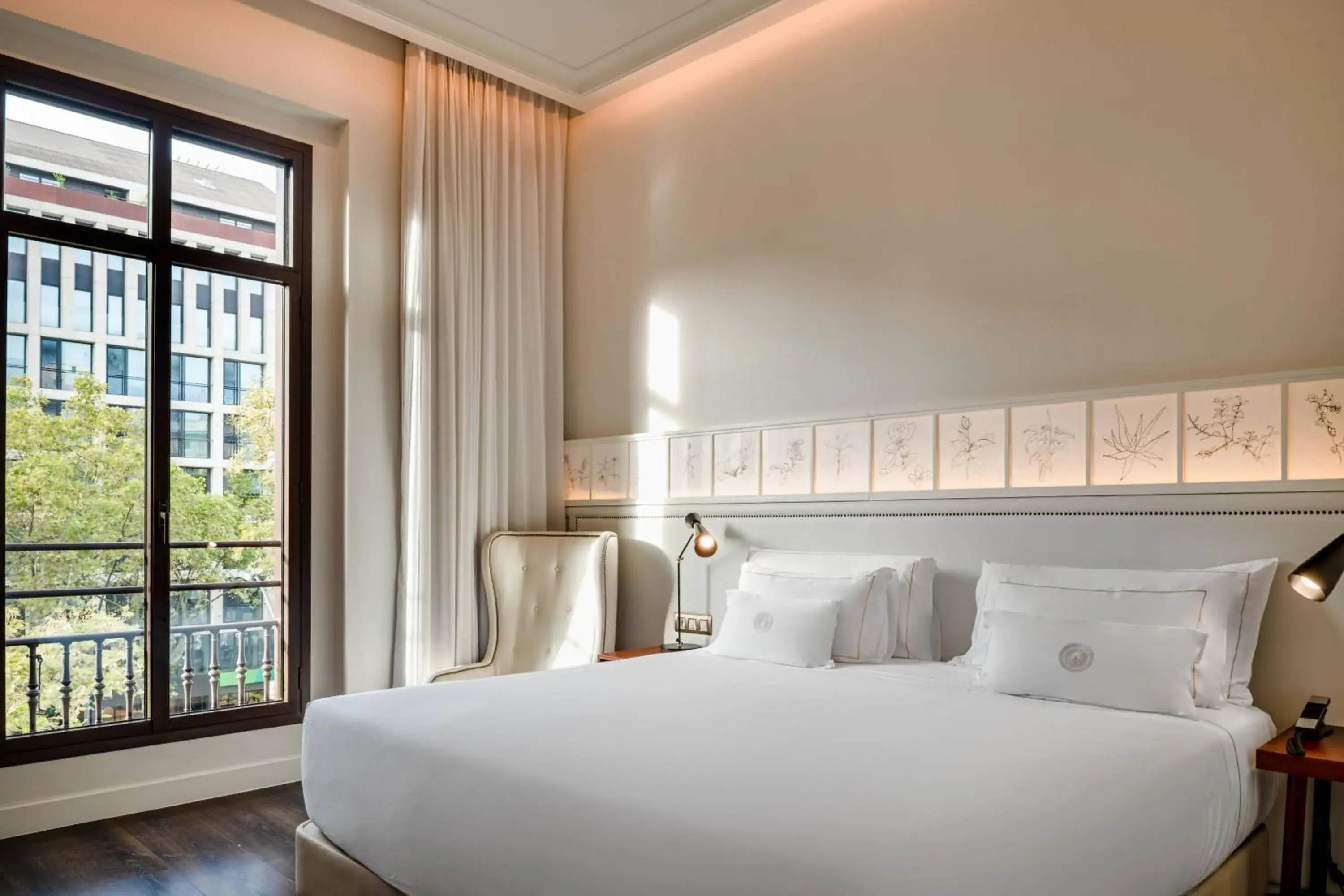 Madras King Room in Cotton House Hotel, Autograph Collection Madras King Room in Cotton House Hotel, Autograph Collection