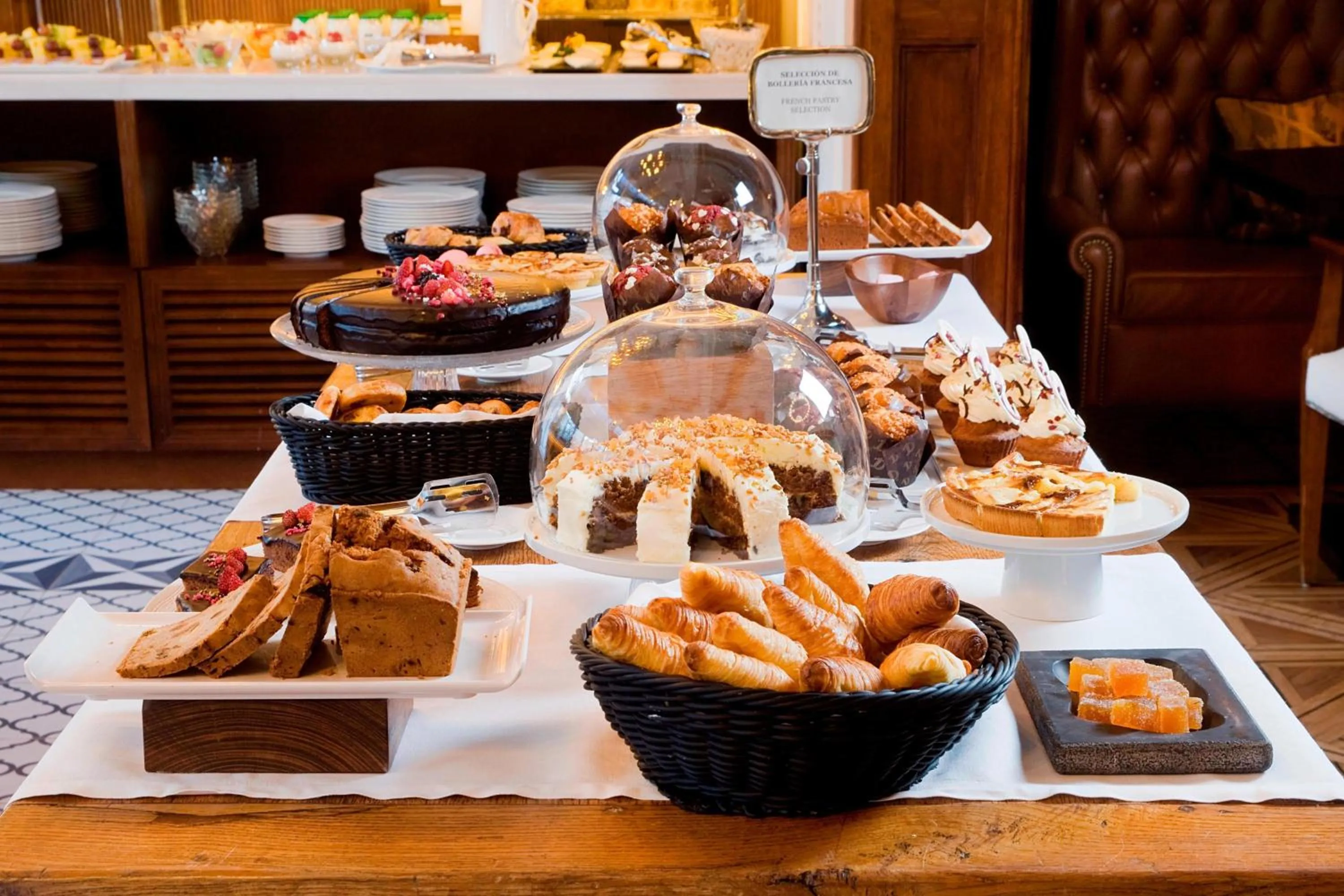 Breakfast in Cotton House Hotel, Autograph Collection