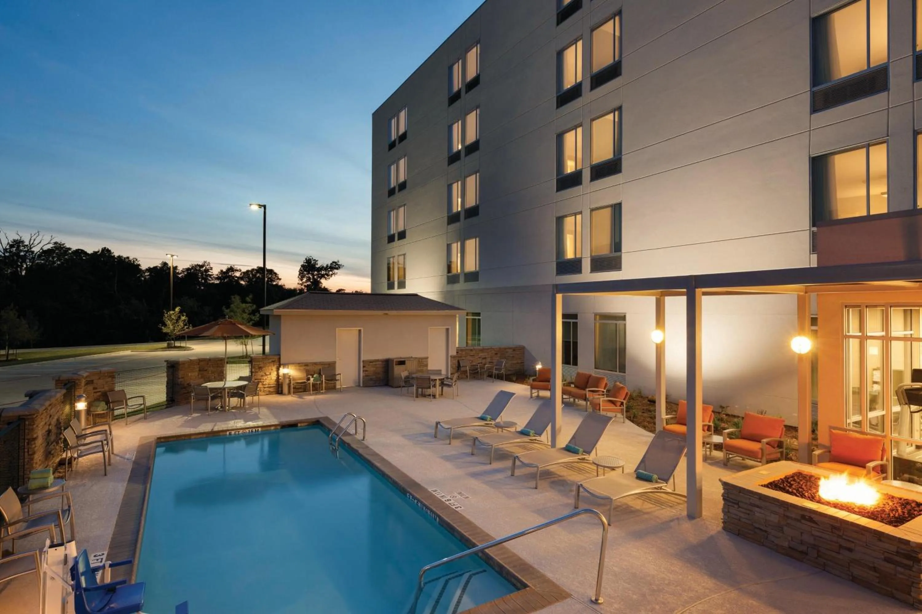 Swimming pool in SpringHill Suites by Marriott Houston Northwest