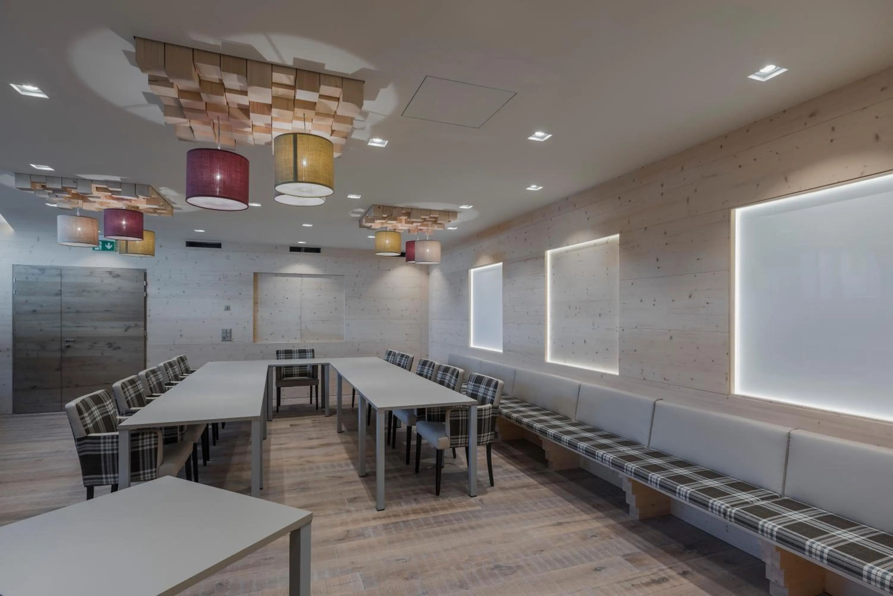 Banquet/Function facilities in Caschu Alp Boutique Design Hotel Stoos - adults only