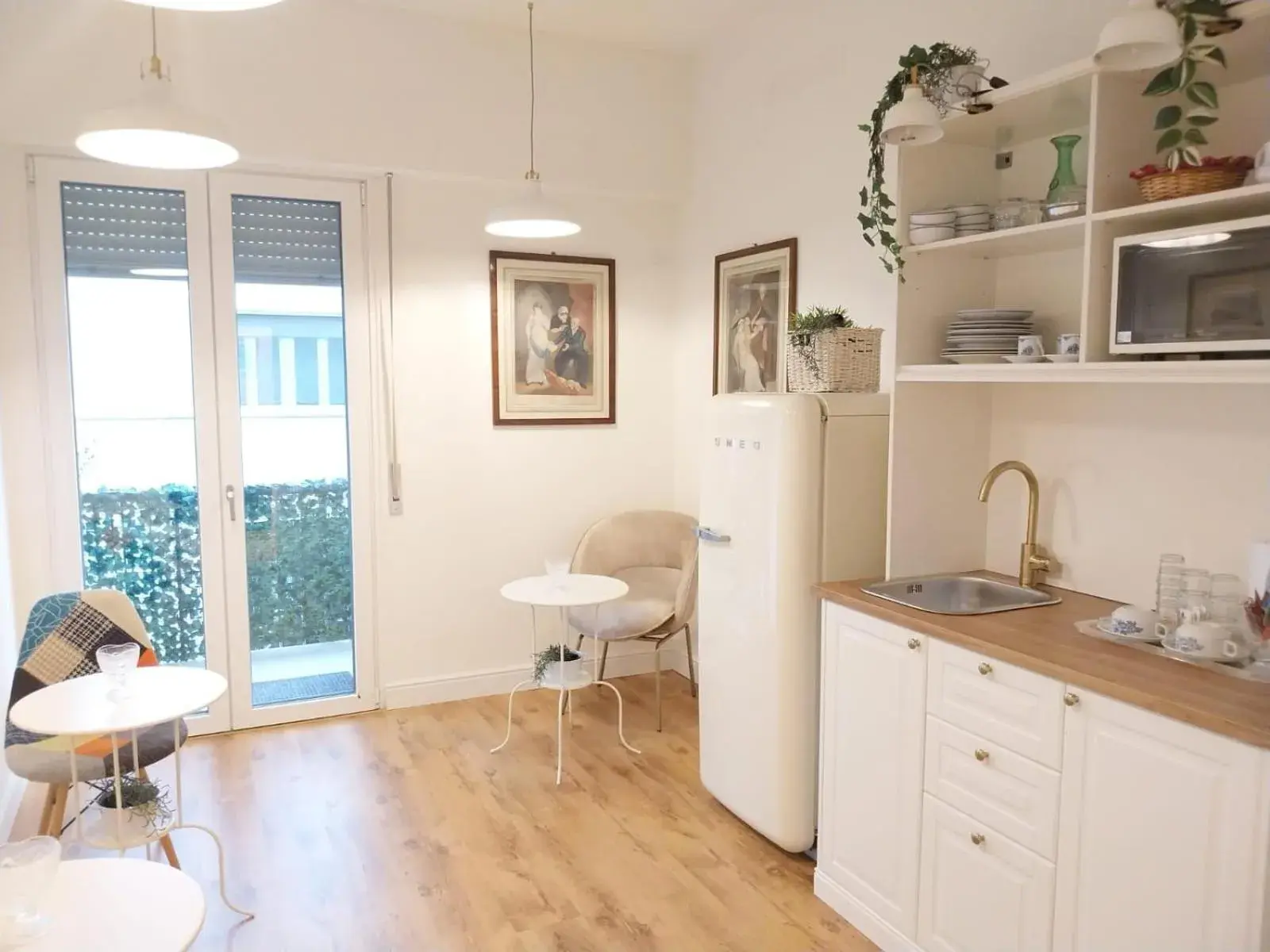 Three-Bedroom Apartment with Balcony in Romito 38 Three-Bedroom Apartment with Balcony in Romito 38