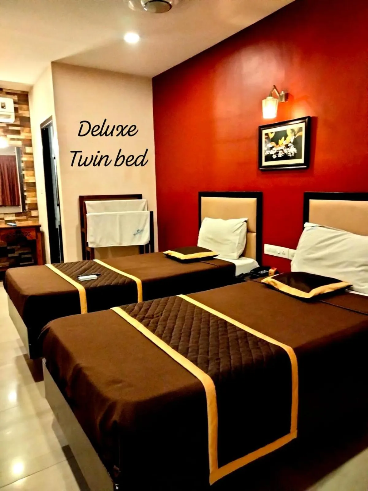 Bed in Sri ArulMuthu Residency