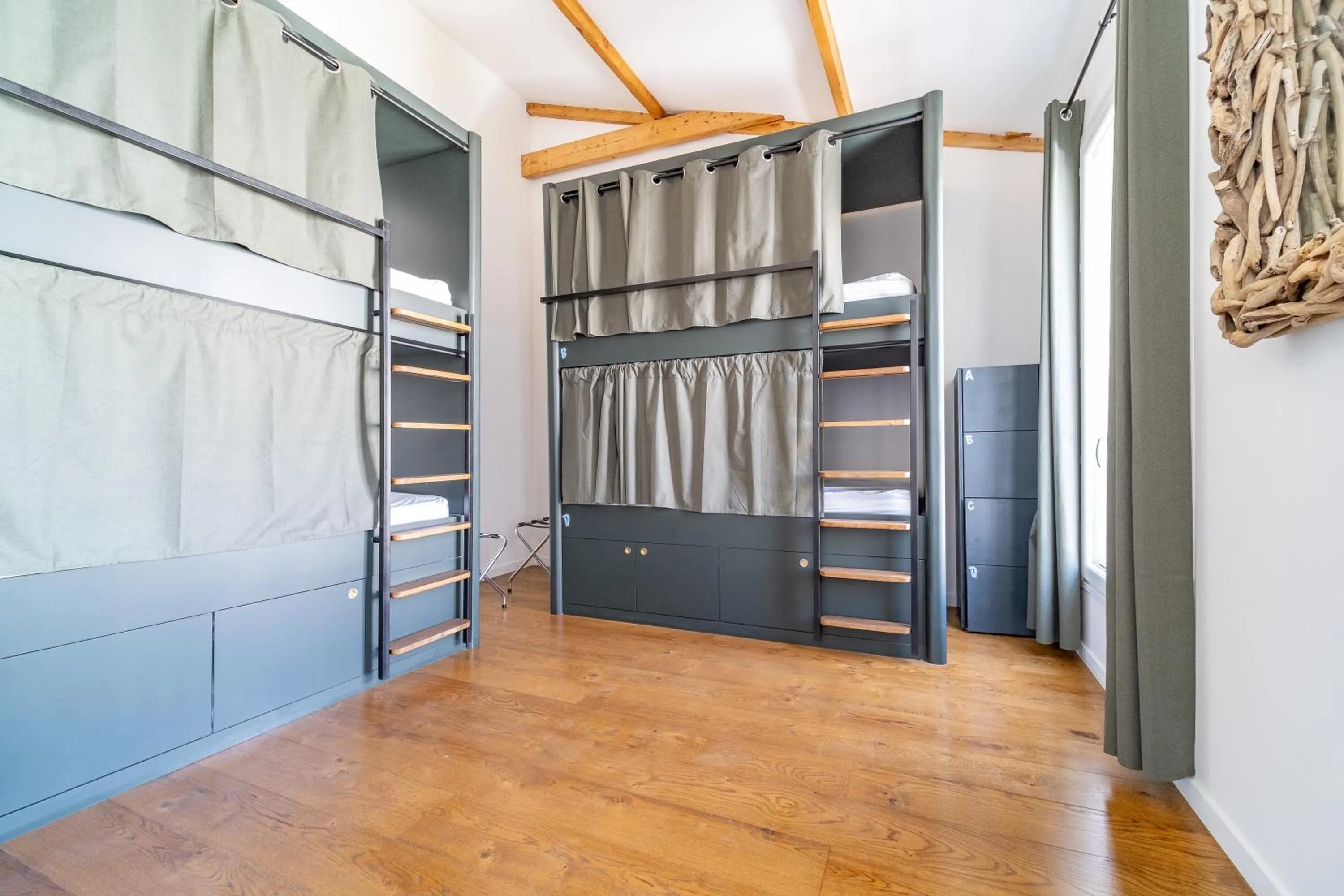 Bed in FRATERNiTY-HOTEL