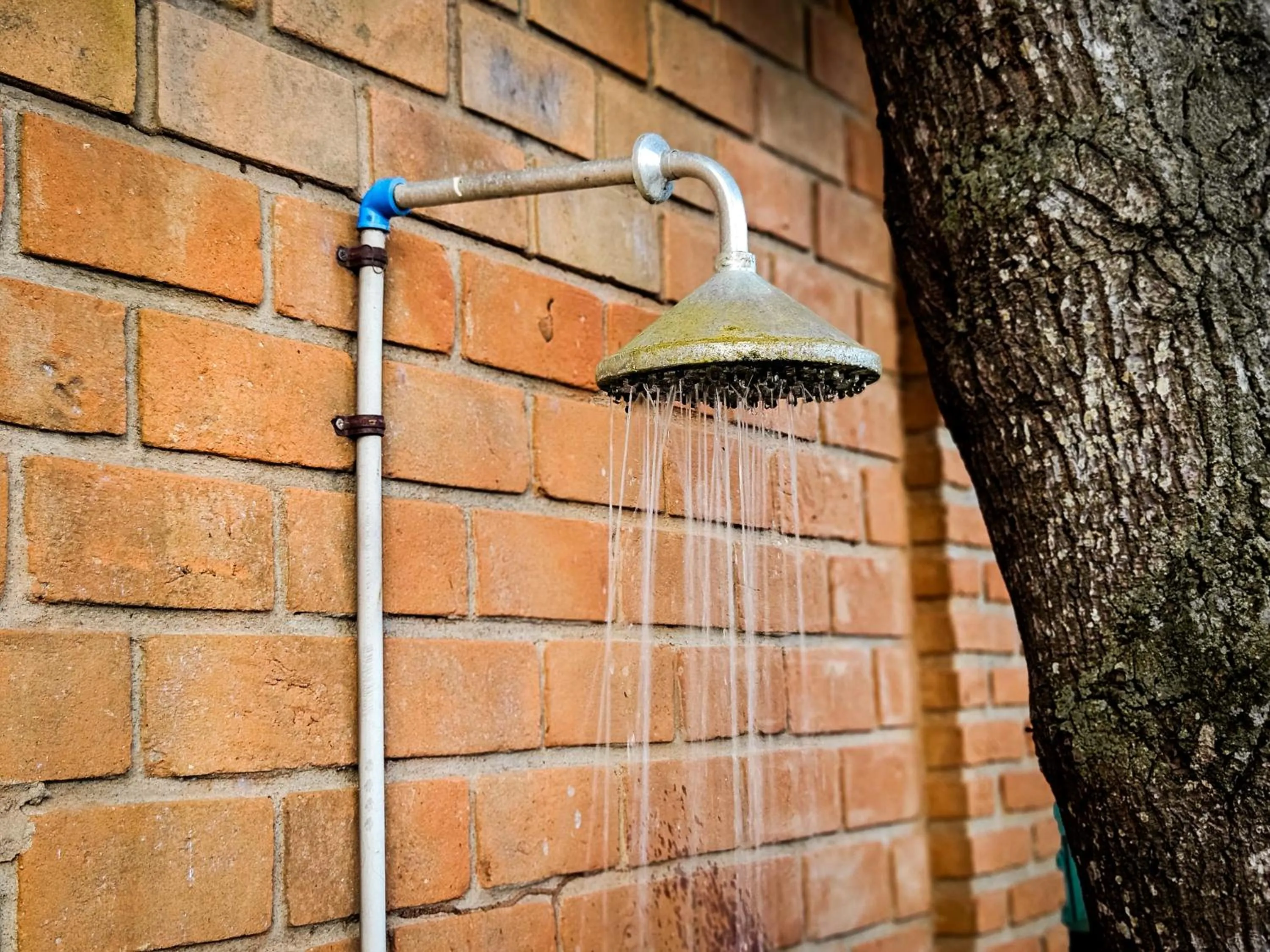 Shower in Pousada Abacateiro