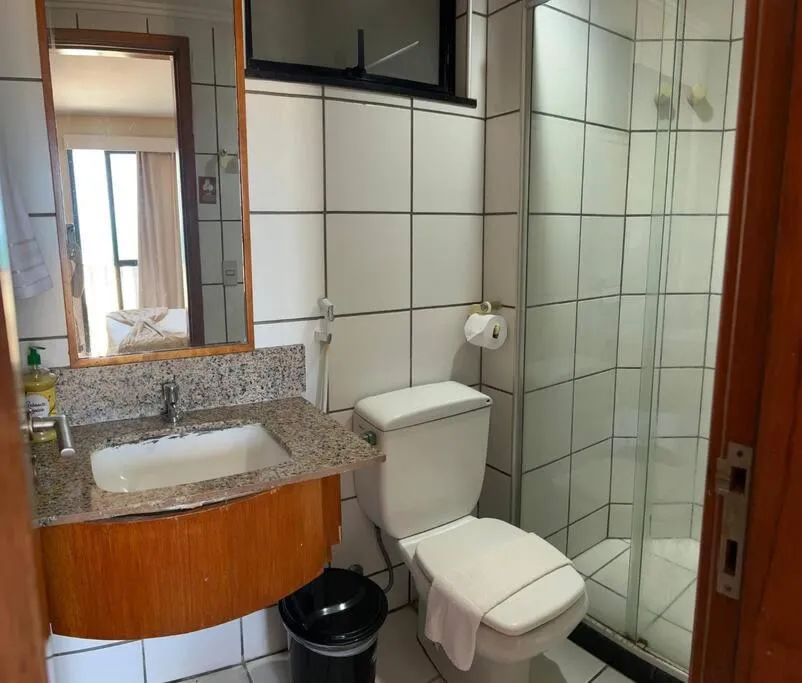 Bathroom in Flat Mobiliado na Beira Mar