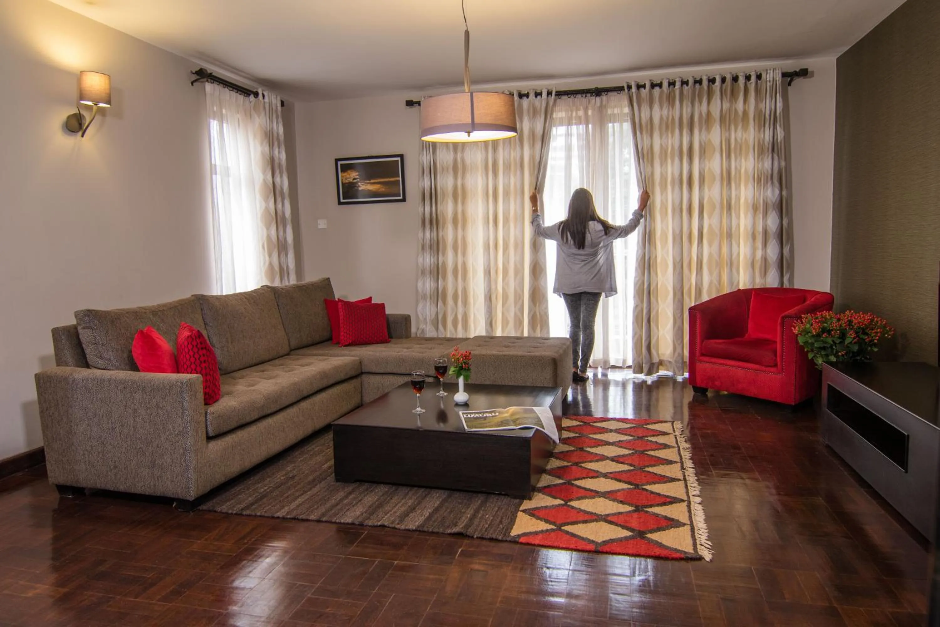 Two-Bedroom Apartment in Nelson's Court Serviced Apartments