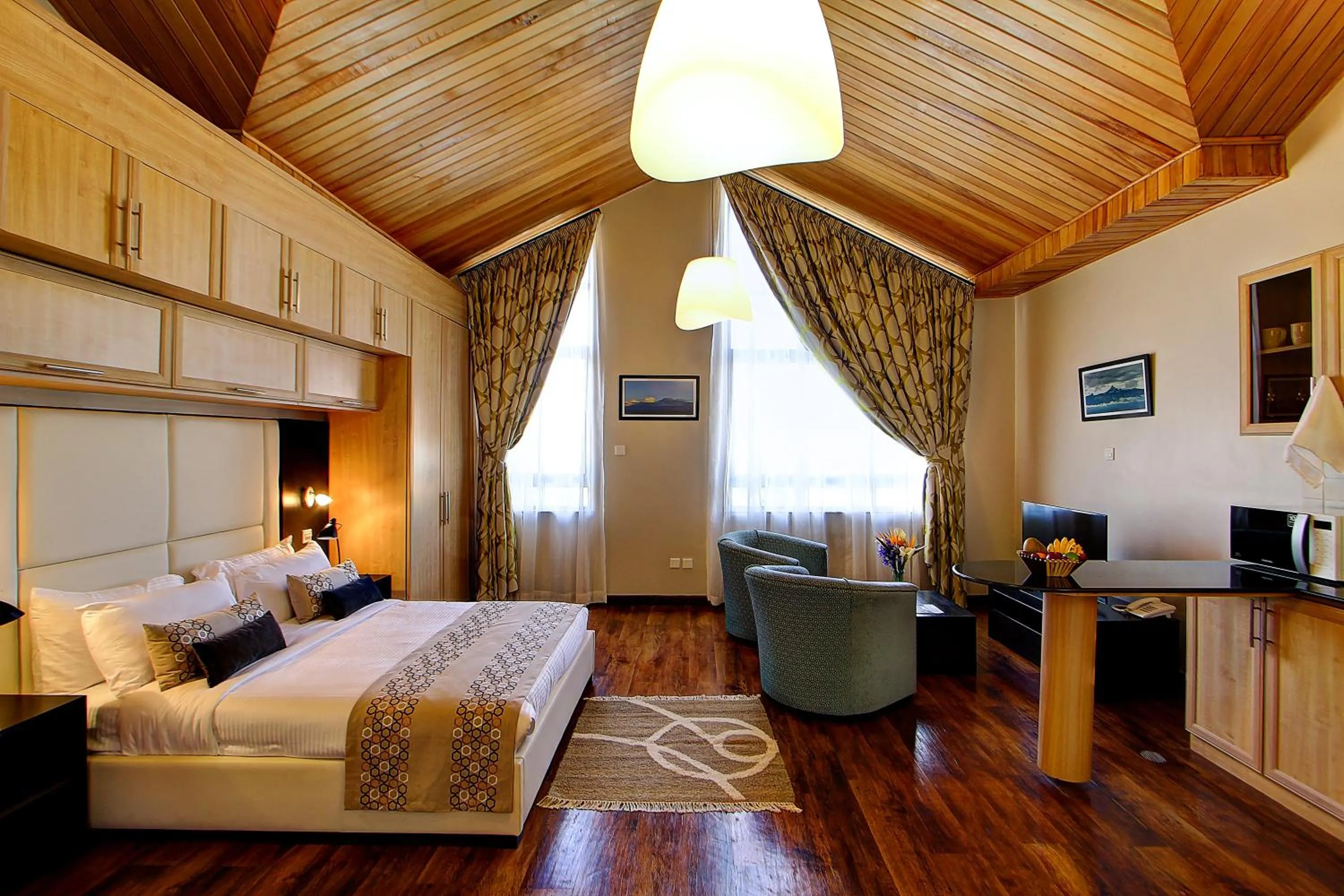 Studio Penthouse Apartment in Nelson's Court Serviced Apartments