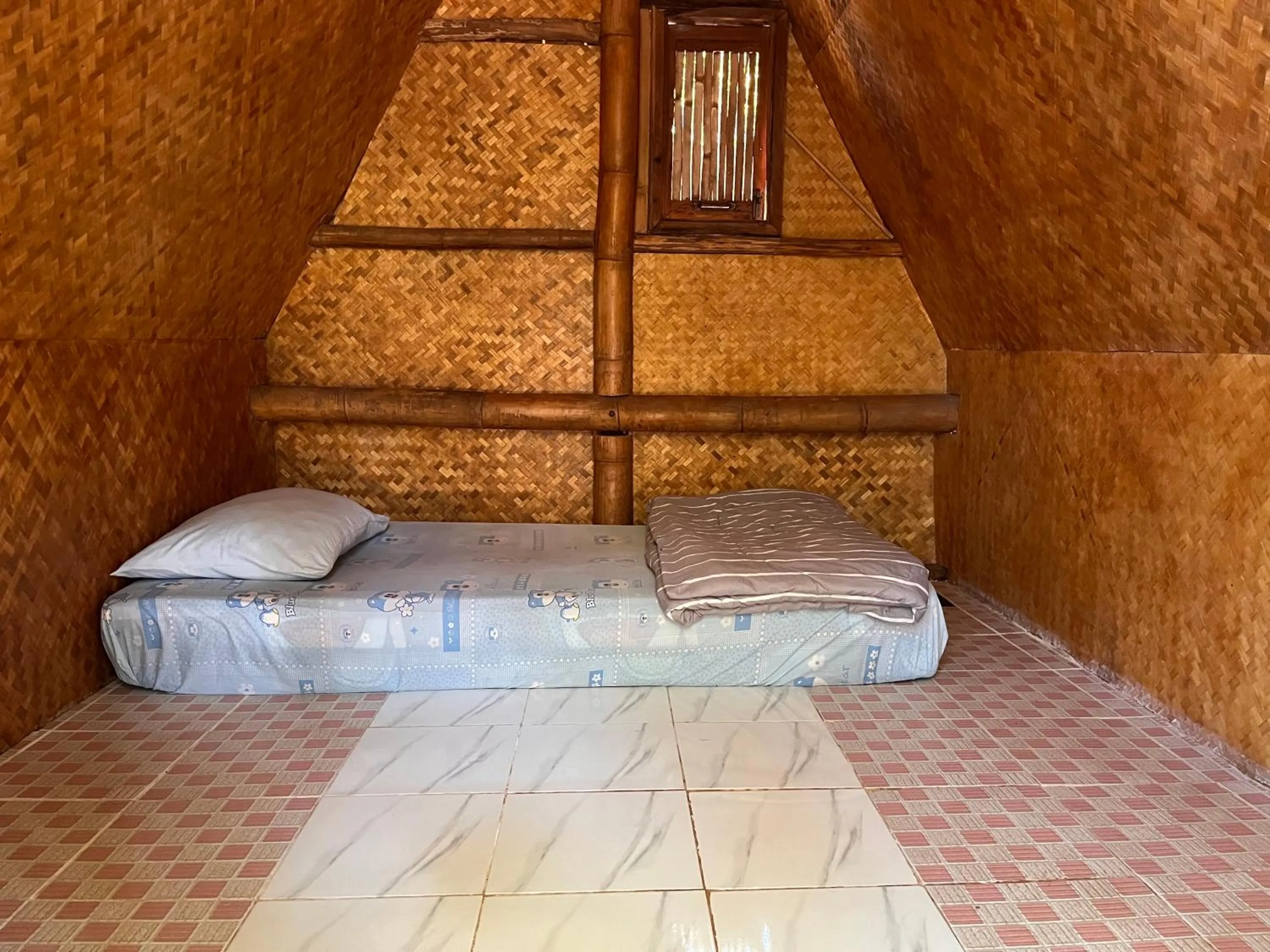 sleepy hut