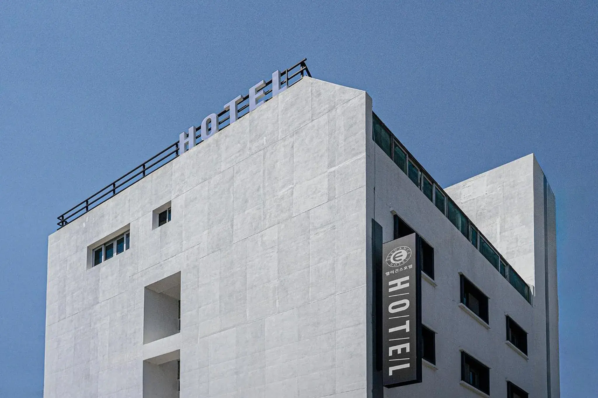 Property building in Elegance hotel hwangridan Property building in Elegance hotel hwangridan