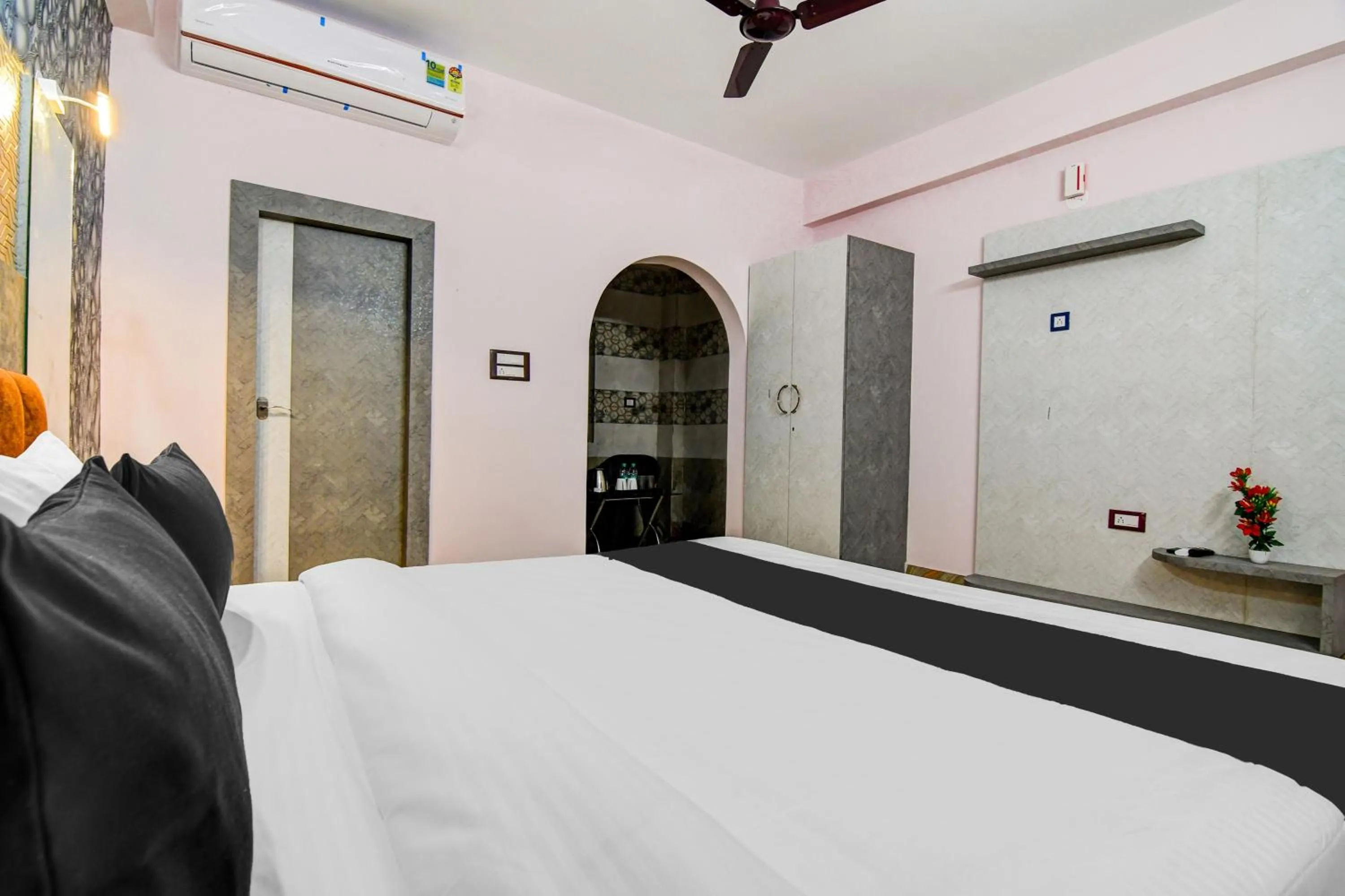 Bedroom, Bed in Hotel O Fifteen