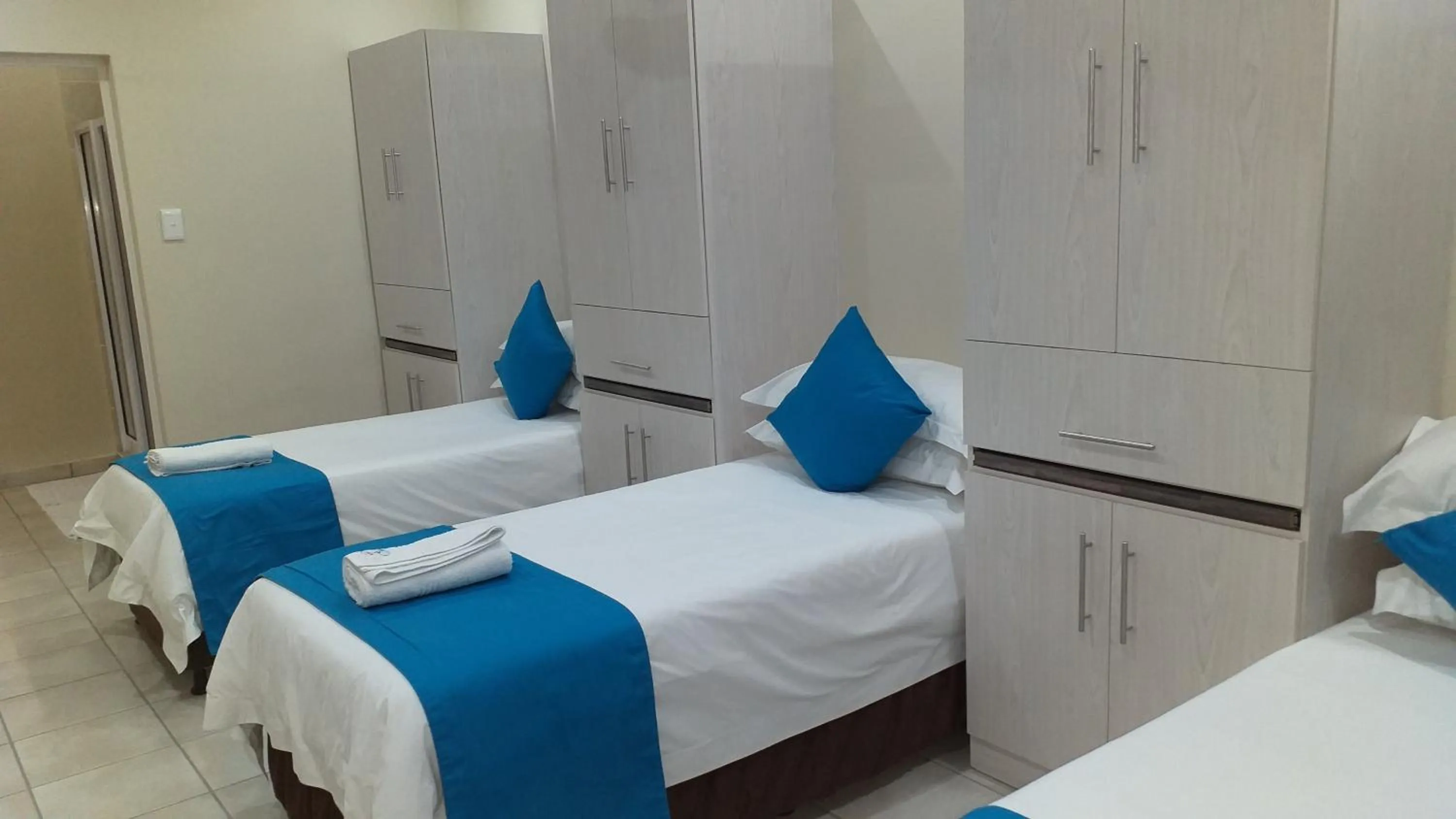 Bedroom, Bed in Gecko Inn