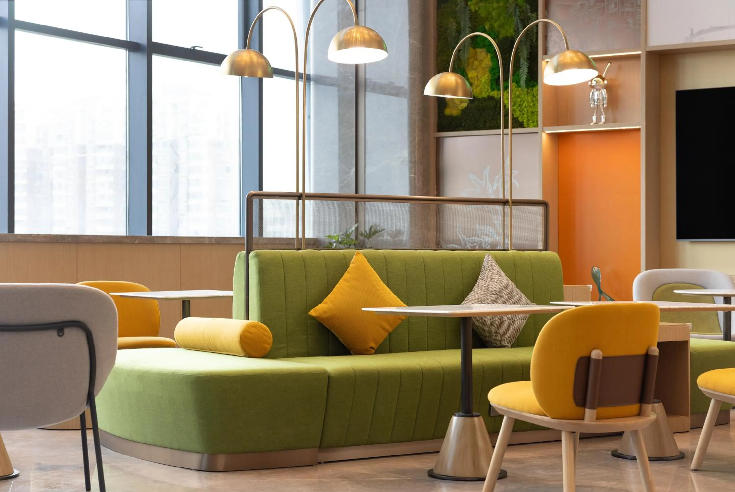 Communal lounge/ TV room in Home2 Suite by Hilton Chengdu Huaizhou New Town