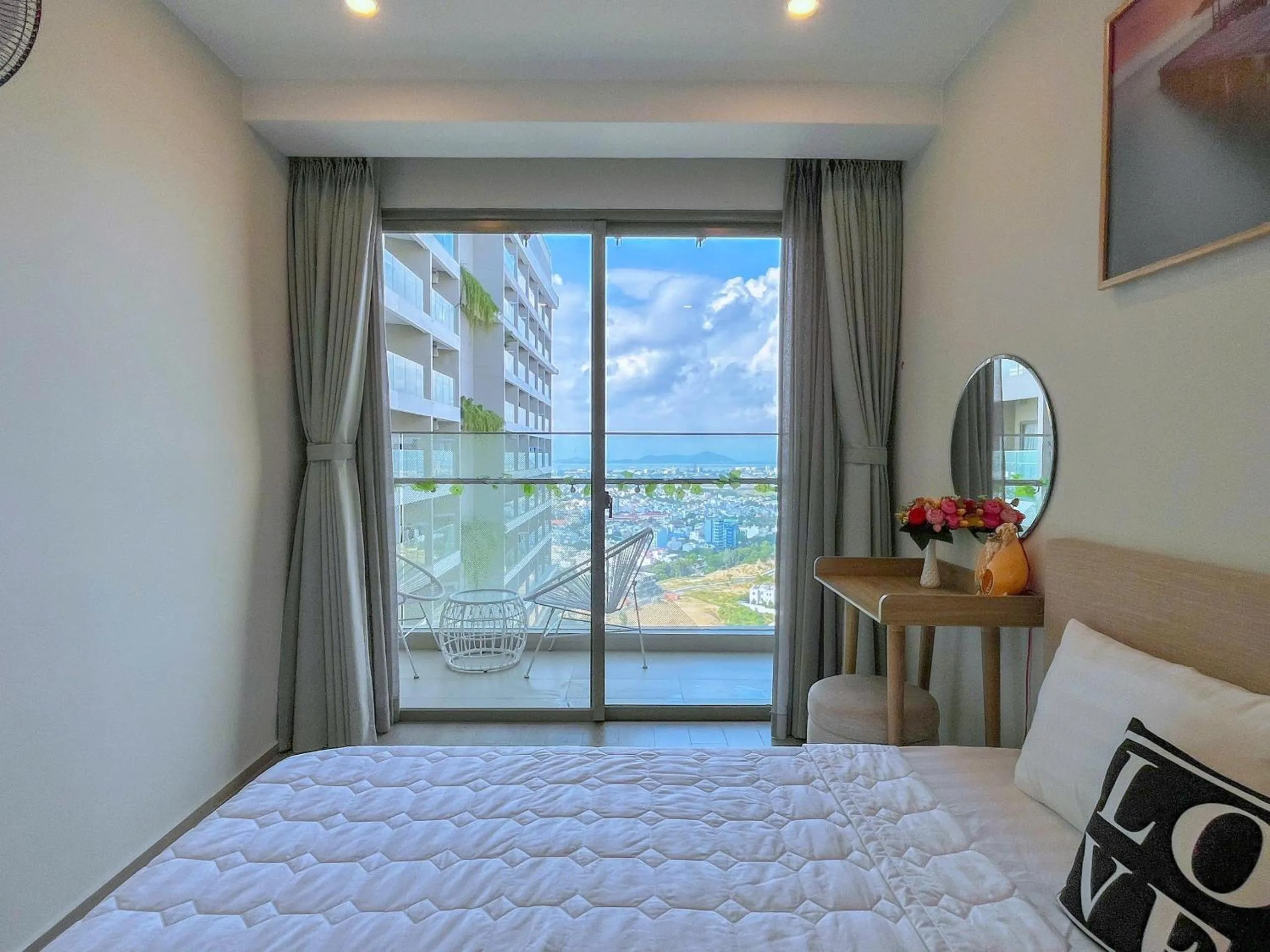 Bed in The Sóng Vũng Tàu - Thương's Homestay