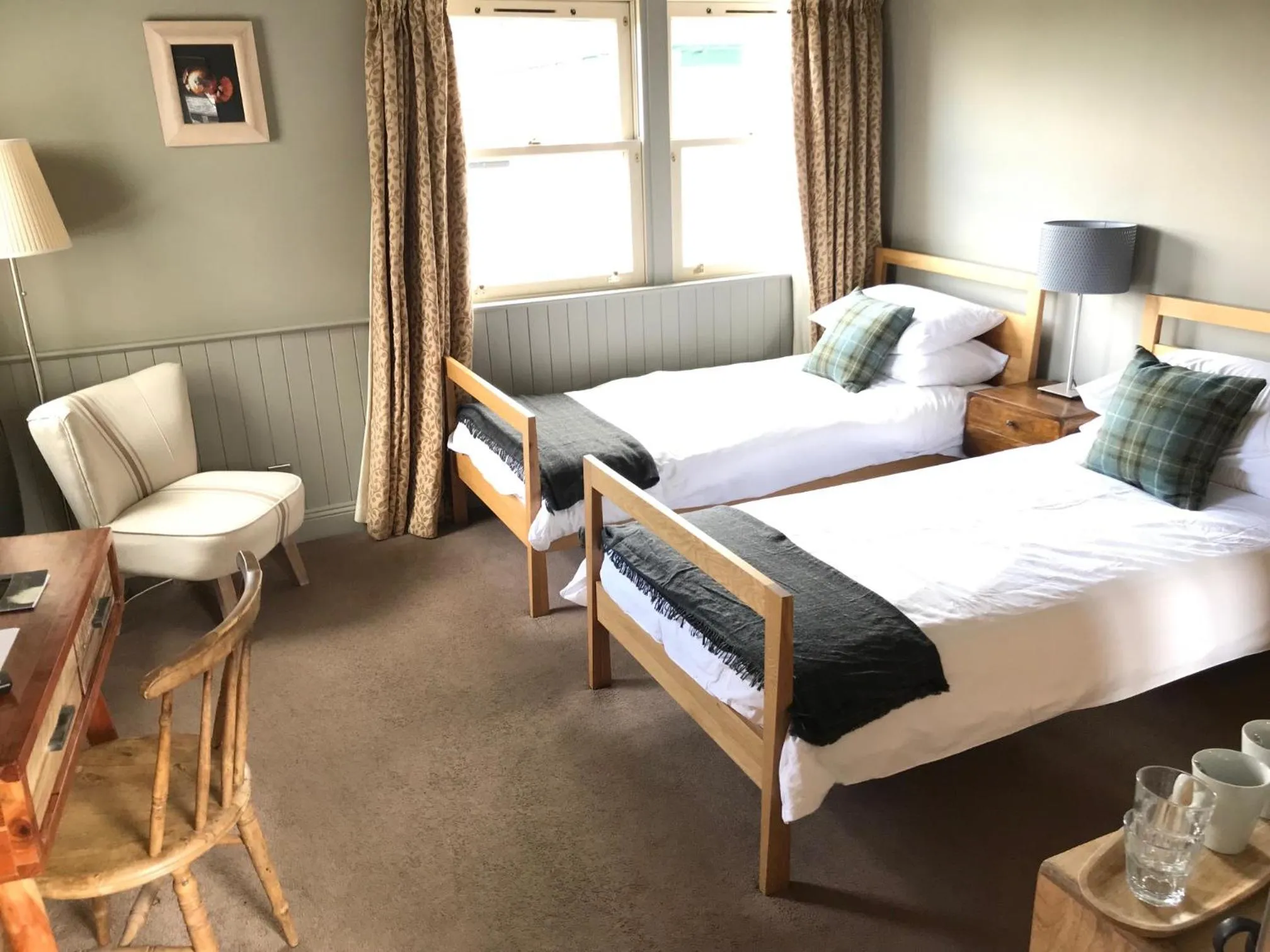 Bed in The Cross Keys in Kippen