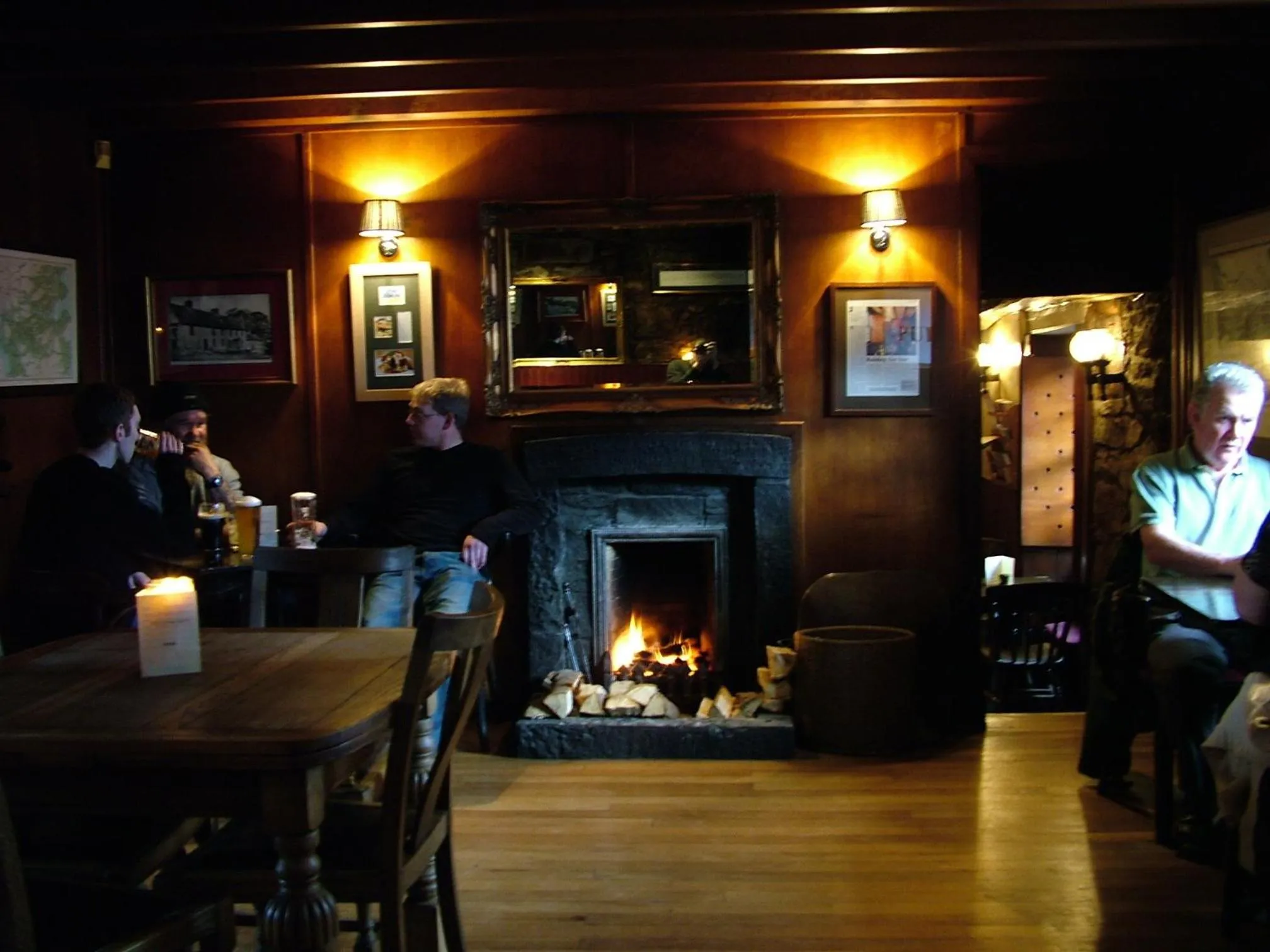 Lounge or bar in The Cross Keys in Kippen