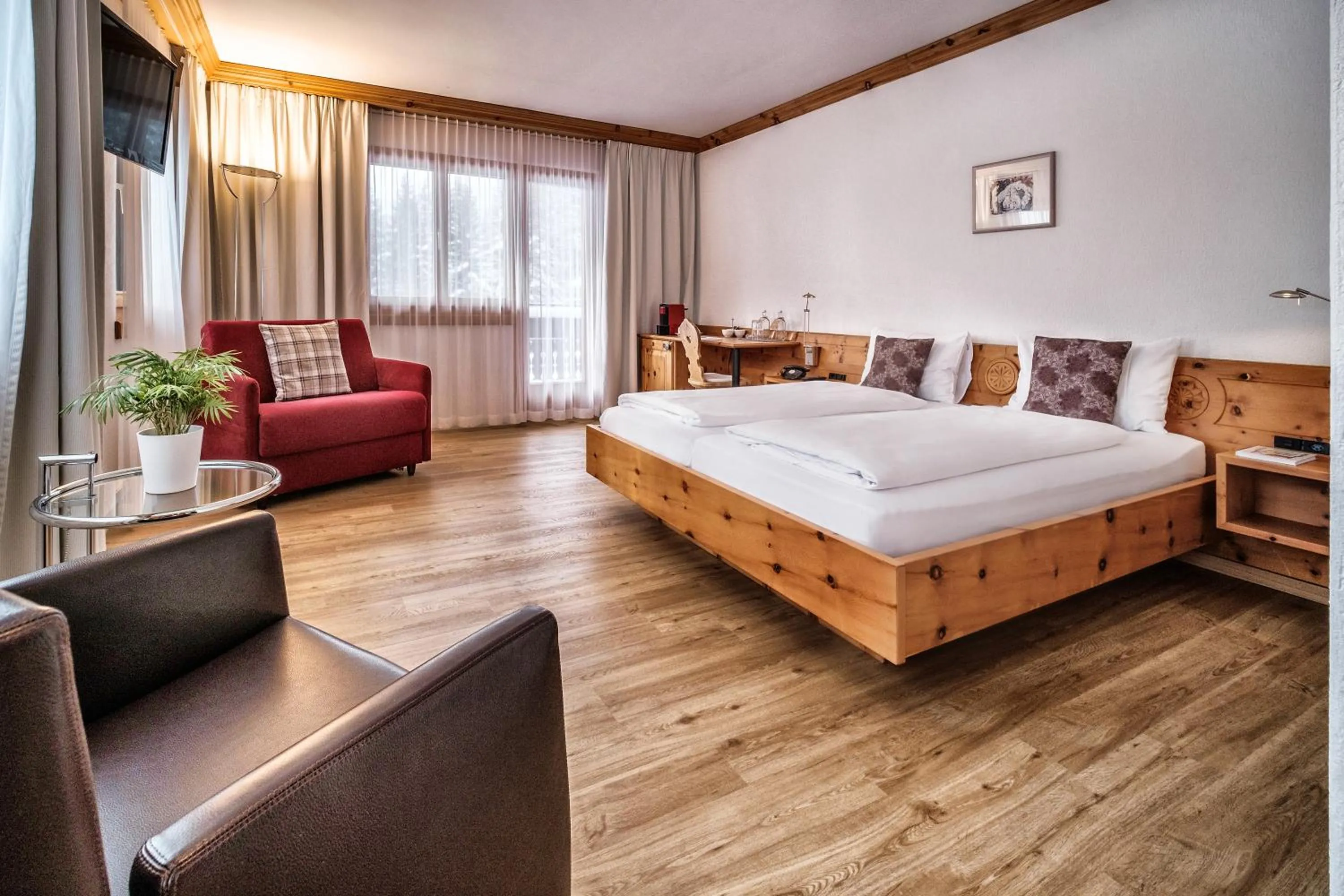 Photo of the whole room, Bed in Hotel Seehof direkt am Heidsee