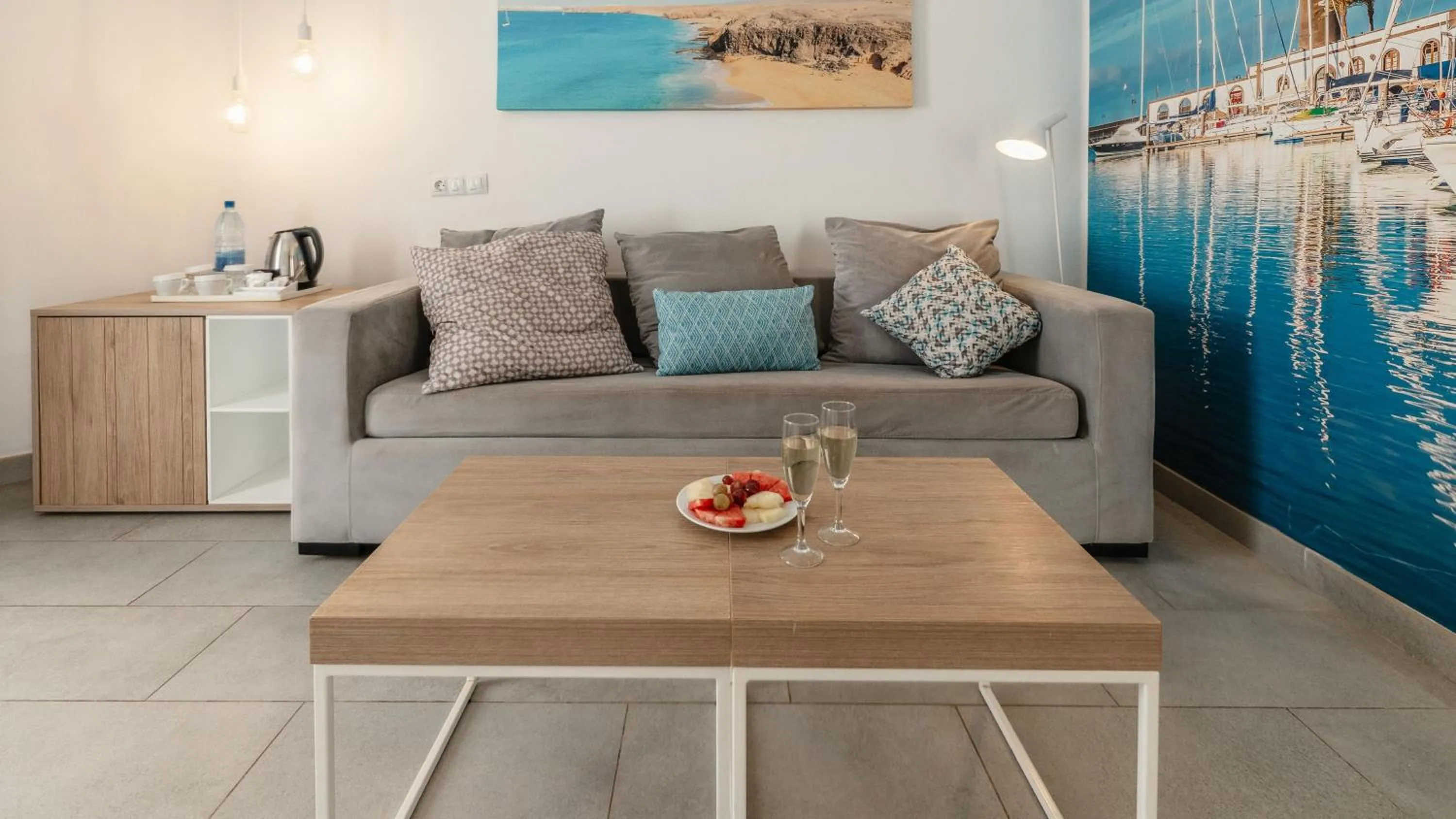 Photo of the whole room in BLUESEA Alyssa Suite Hotel