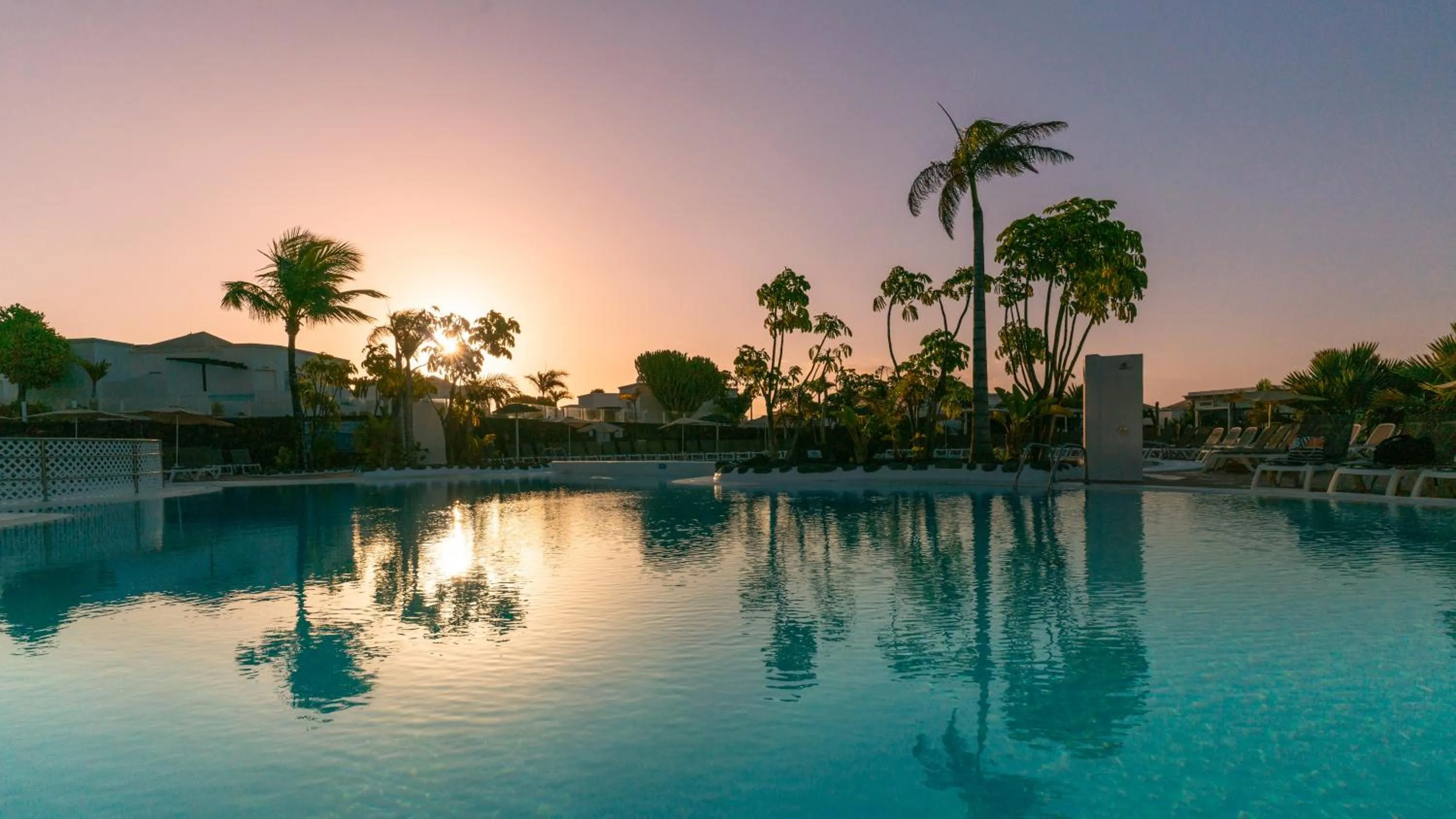 Swimming pool in Labranda Alyssa Suite Hotel
