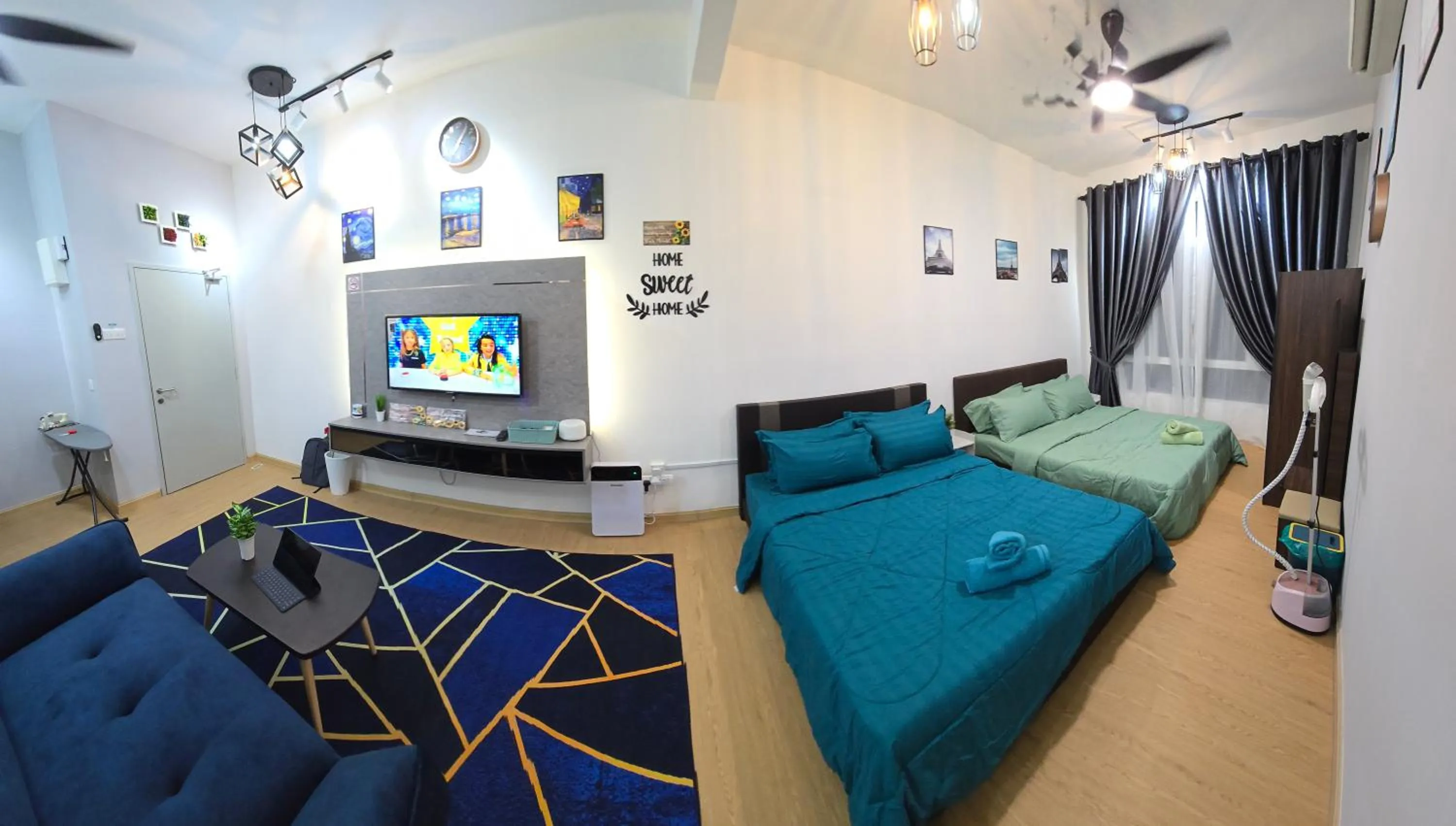 Photo of the whole room, Bed in Khaimal Valley Suite - Pool View