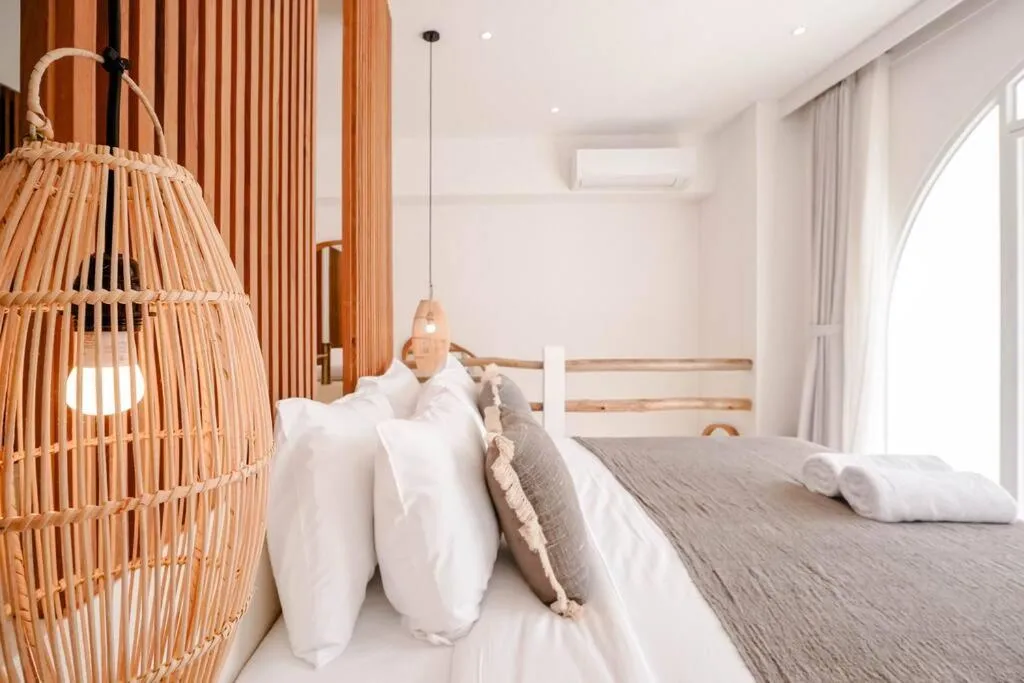 Bed in Las Casas Canggu Minimalist Studio with Pool