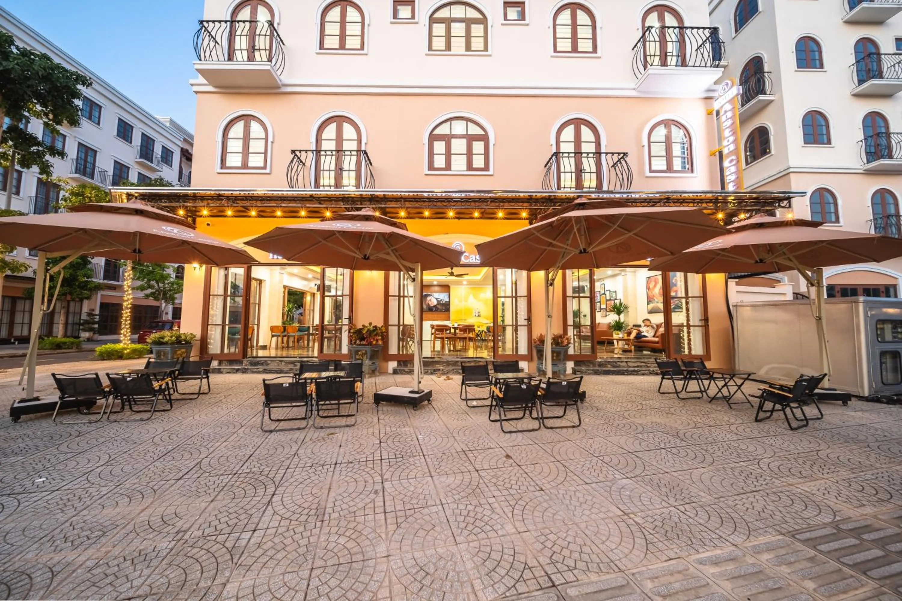 Restaurant/places to eat in Anston Castle Hotel Phu Quoc Sunset Town