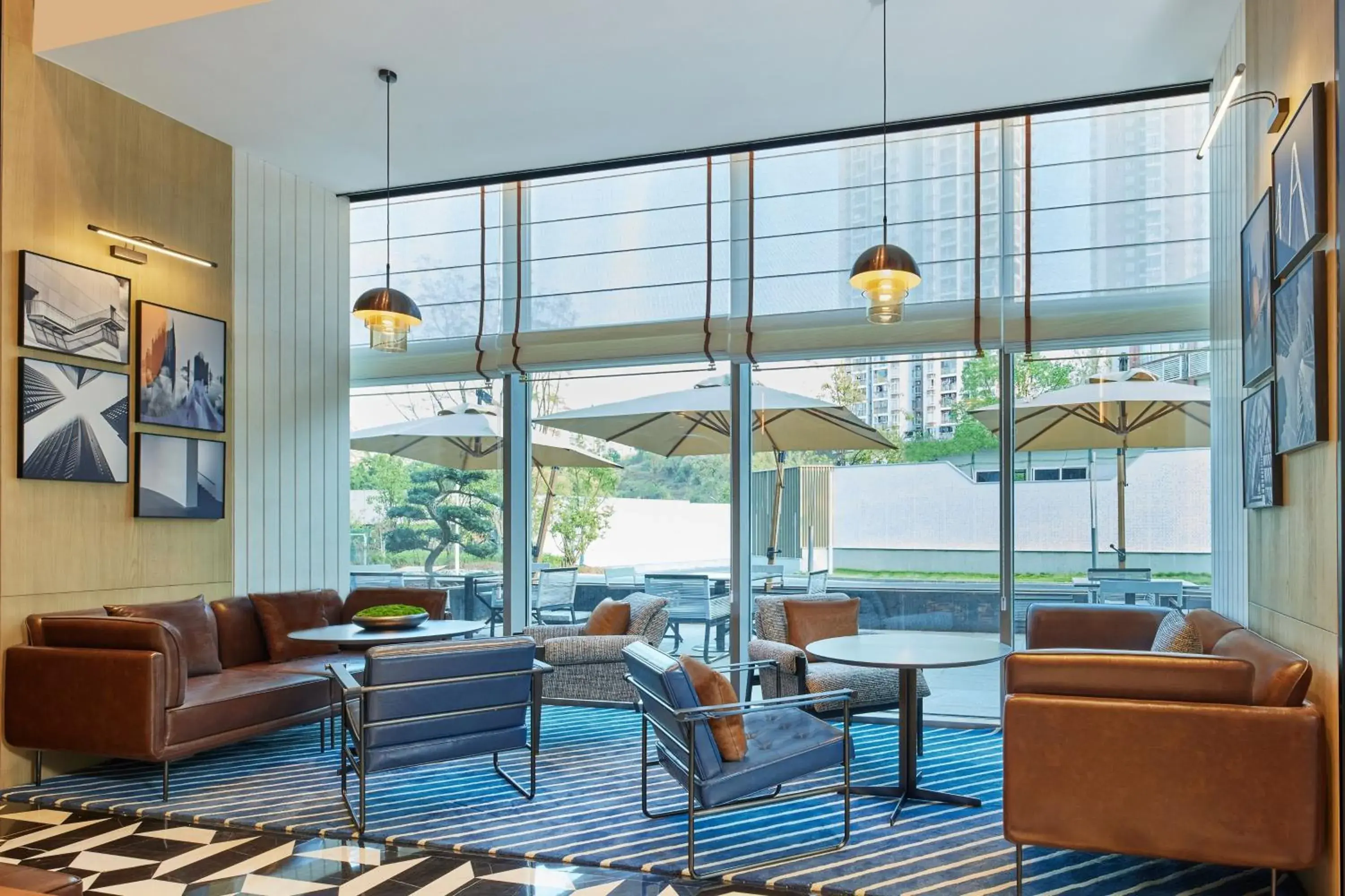 Lobby or reception in Four Points by Sheraton Chongqing North Railway Station Lobby or reception in Four Points by Sheraton Chongqing North Railway Station