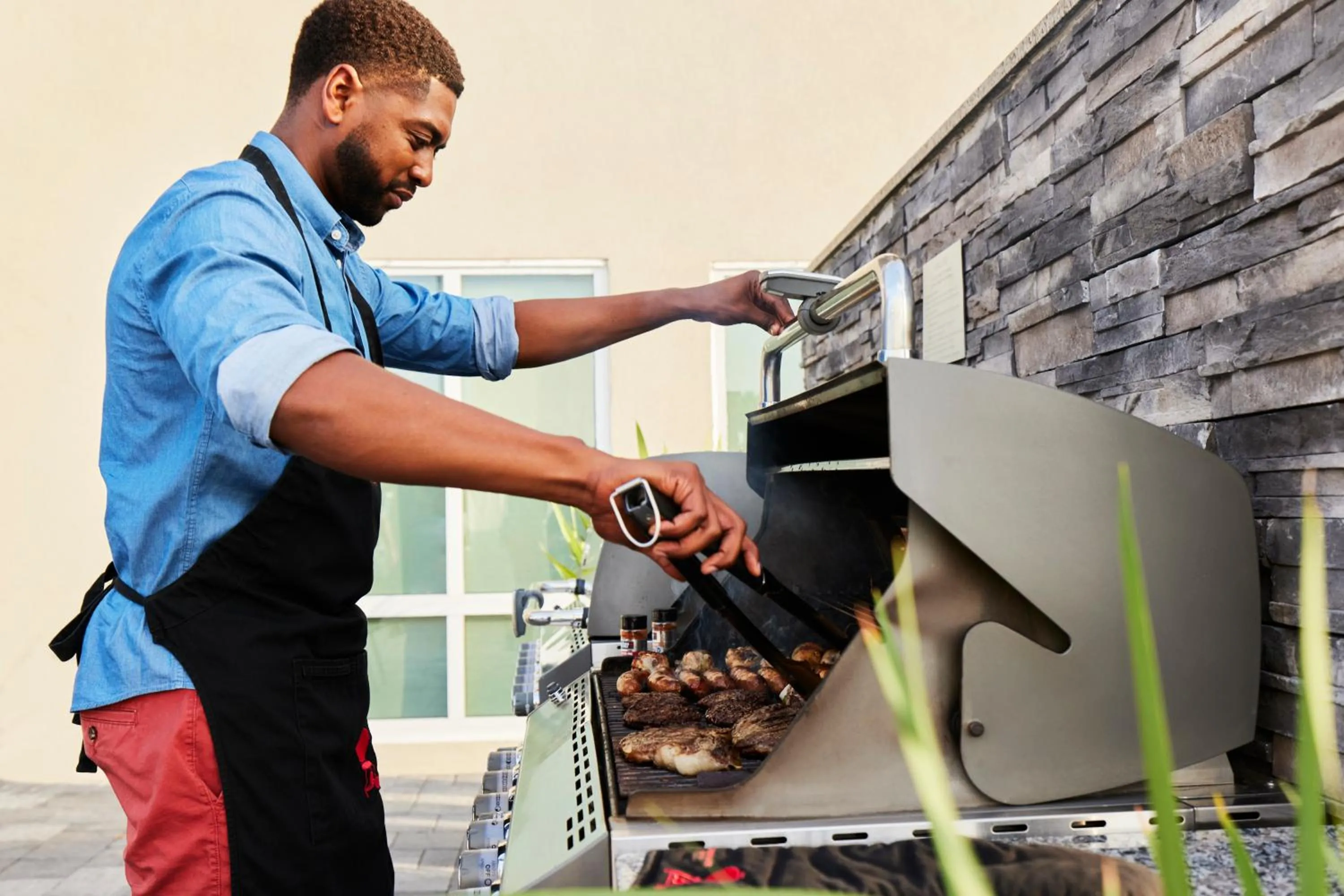 BBQ facilities in Fairfield by Marriott Inn & Suites Cincinnati Oakley