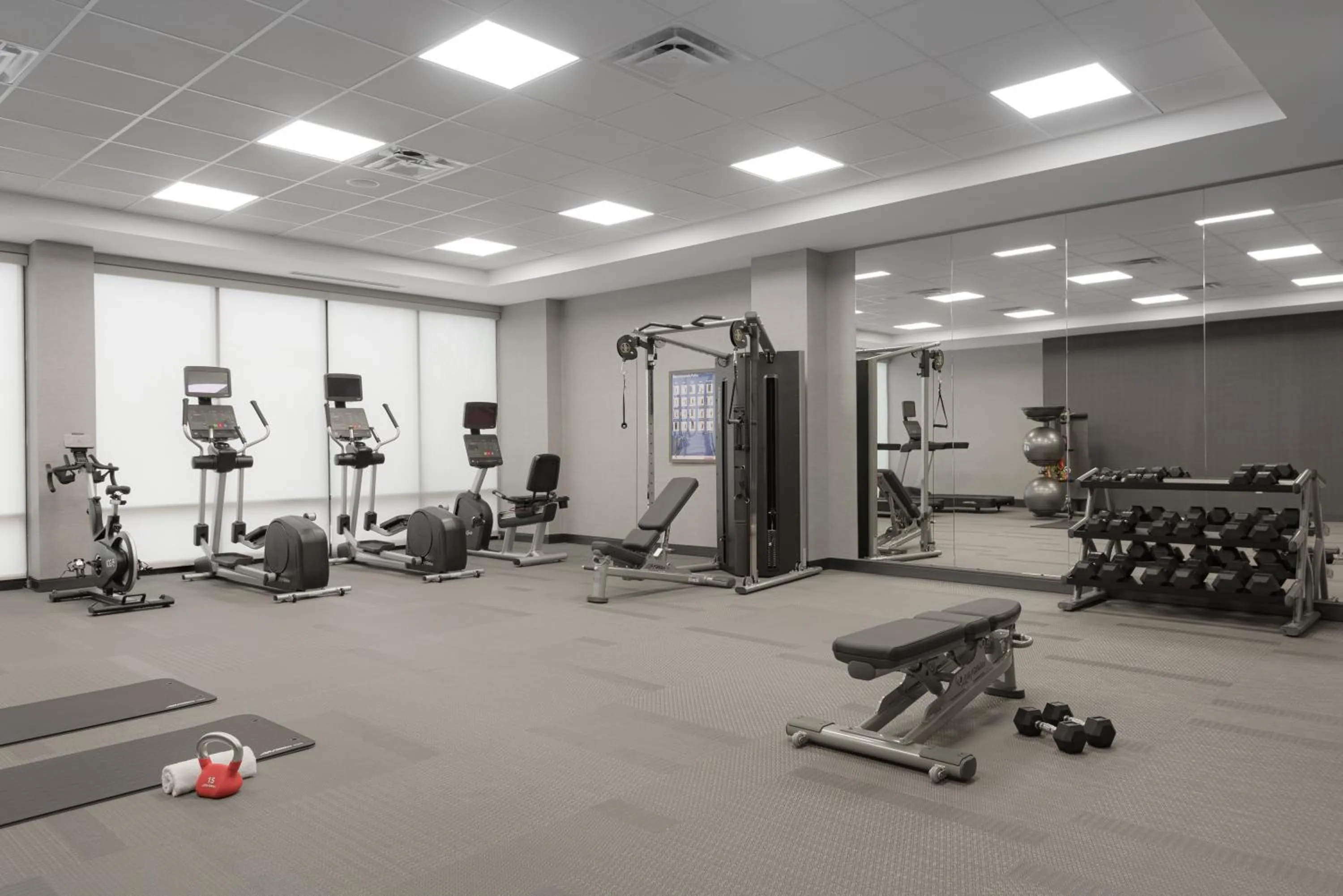 Fitness centre/facilities in Fairfield by Marriott Inn & Suites Cincinnati Oakley