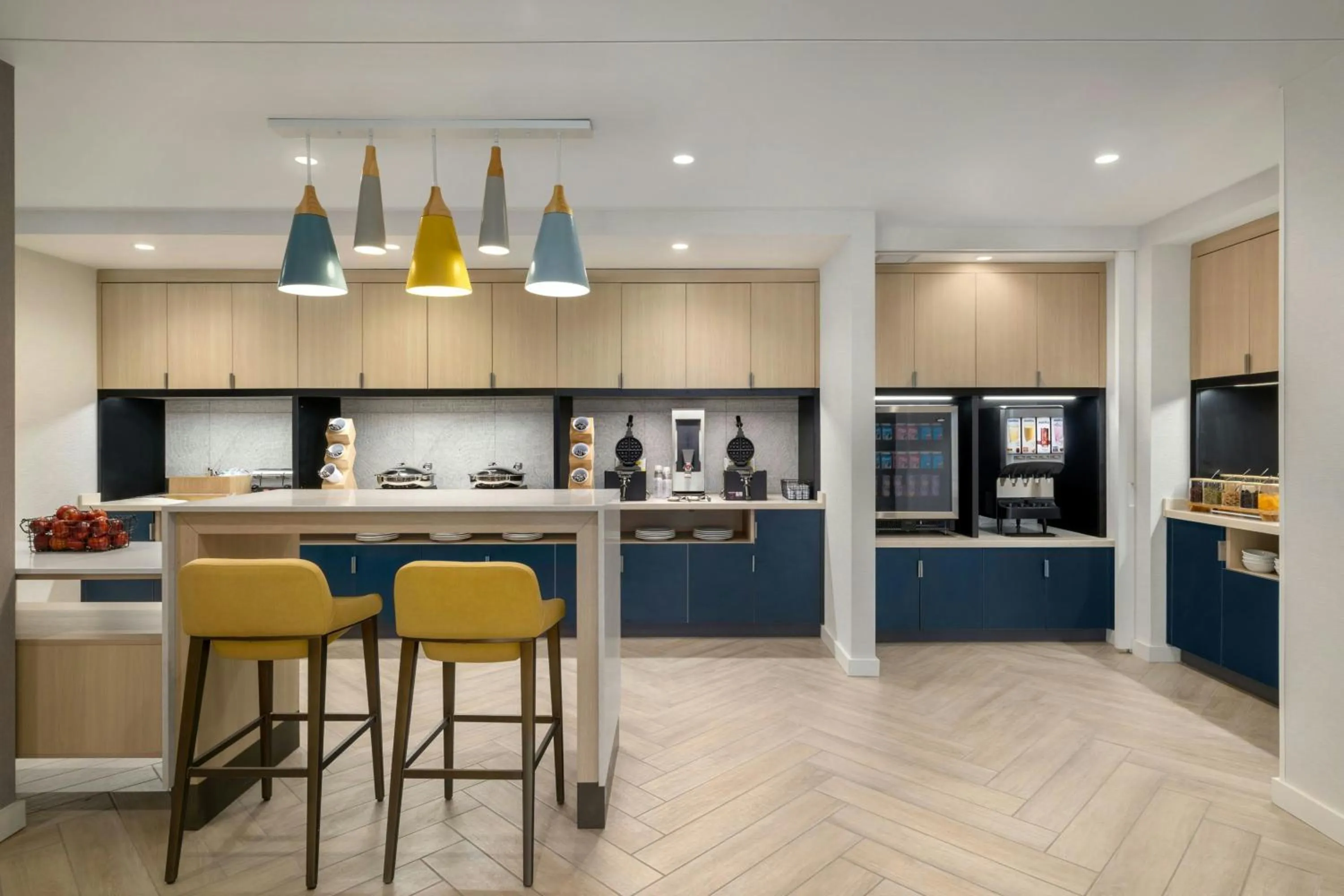 Breakfast in TownePlace Suites by Marriott Duluth