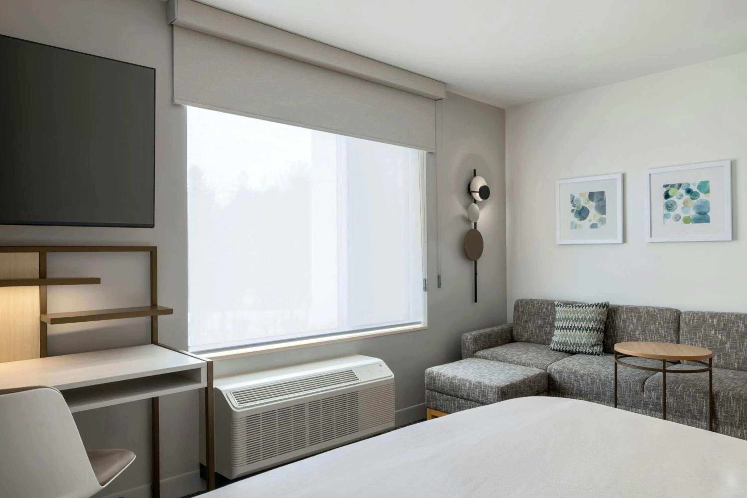 Photo of the whole room, Bed in TownePlace Suites by Marriott Duluth