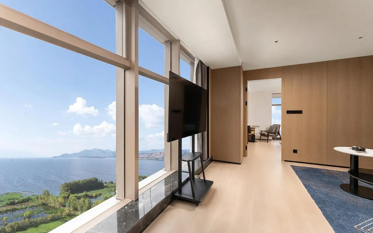 Four Points by Sheraton Dali, Erhai